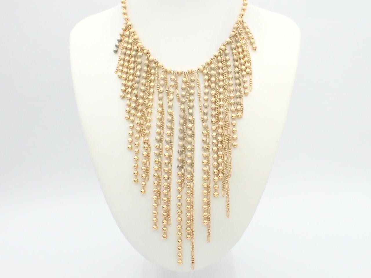 Other line: Precious metal necklace, fringe, gold, neck circumference approximately 40cm. — view 3