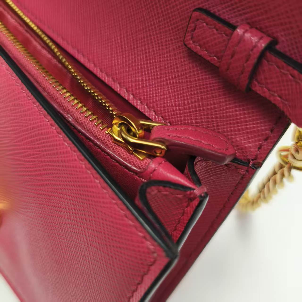 【*Shipped from: China*】PRADA Leather Shoulder Bag — view 13
