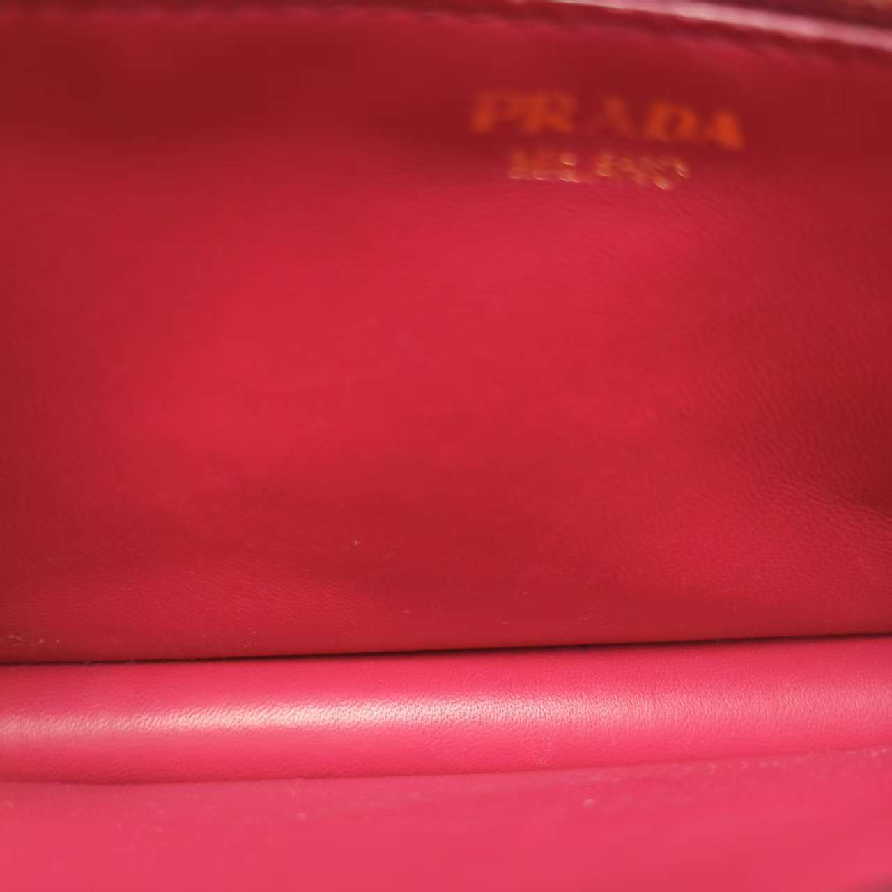 【*Shipped from: China*】PRADA Leather Shoulder Bag — view 6