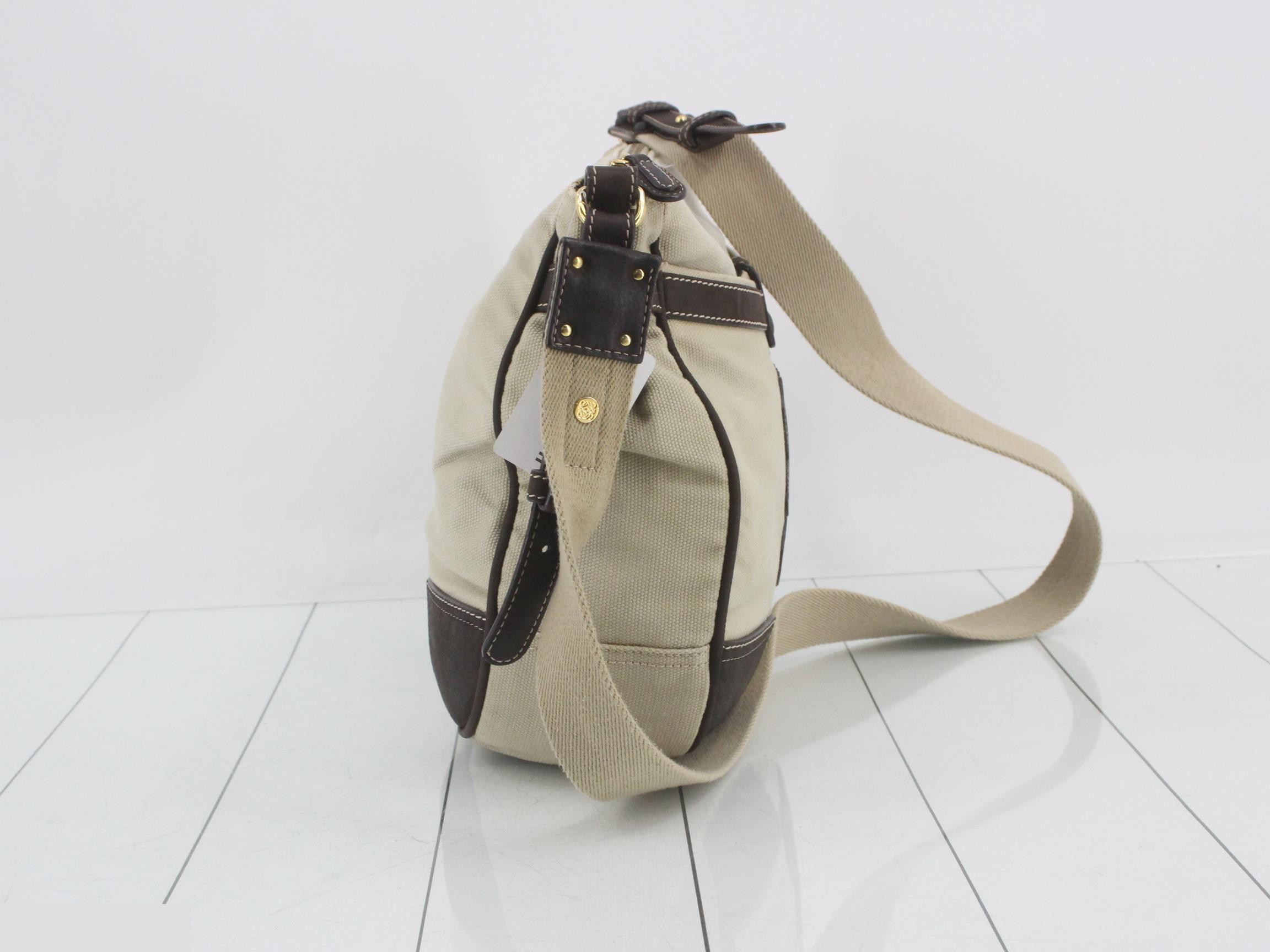 Anagram Canvas Beige Shoulder Bag 172 — view 4