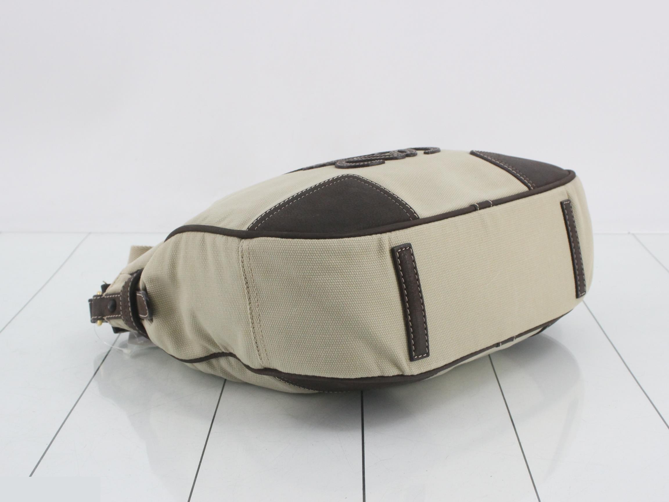 Anagram Canvas Beige Shoulder Bag 172 — view 5