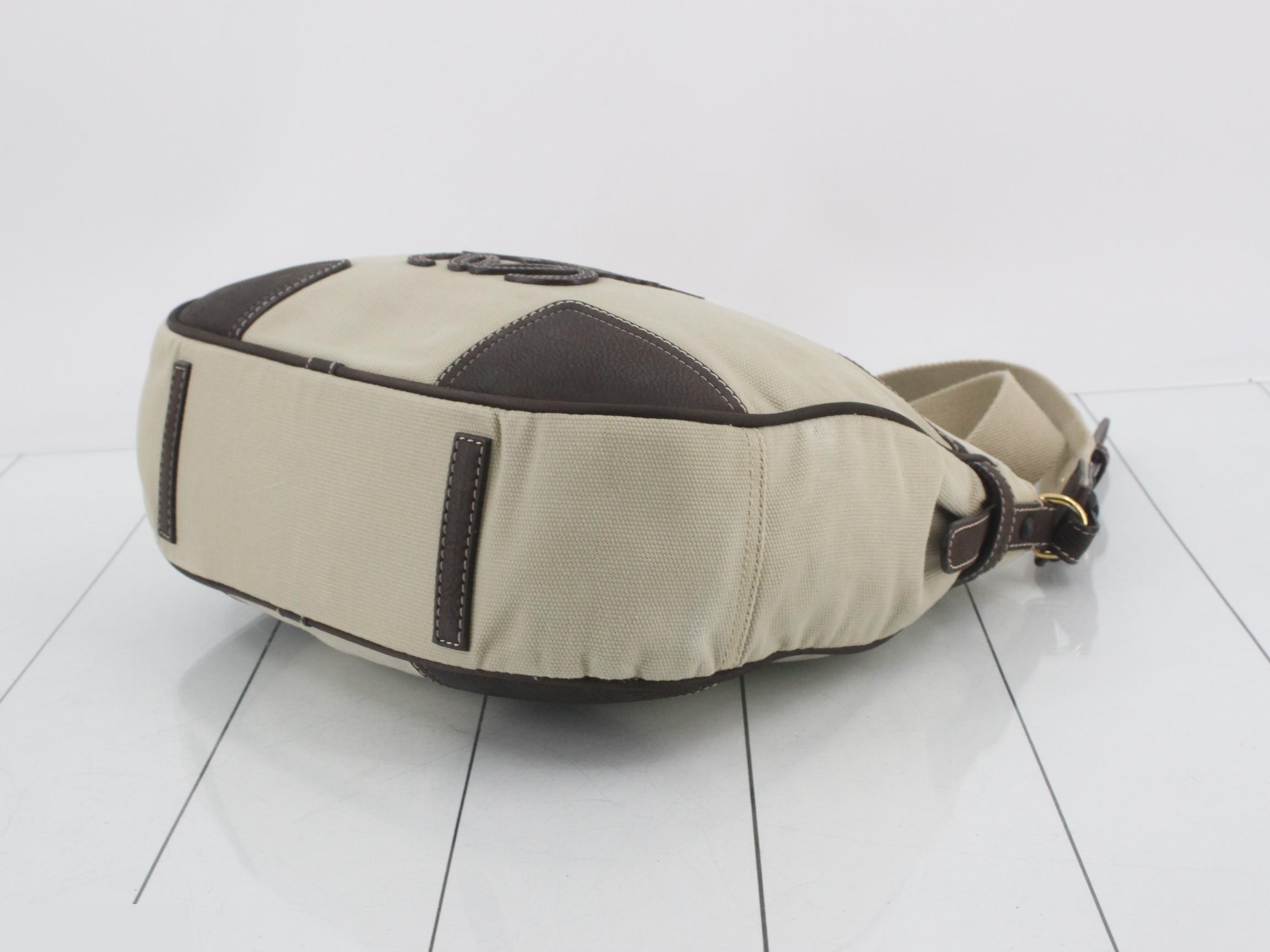 Anagram Canvas Beige Shoulder Bag 172 — view 6