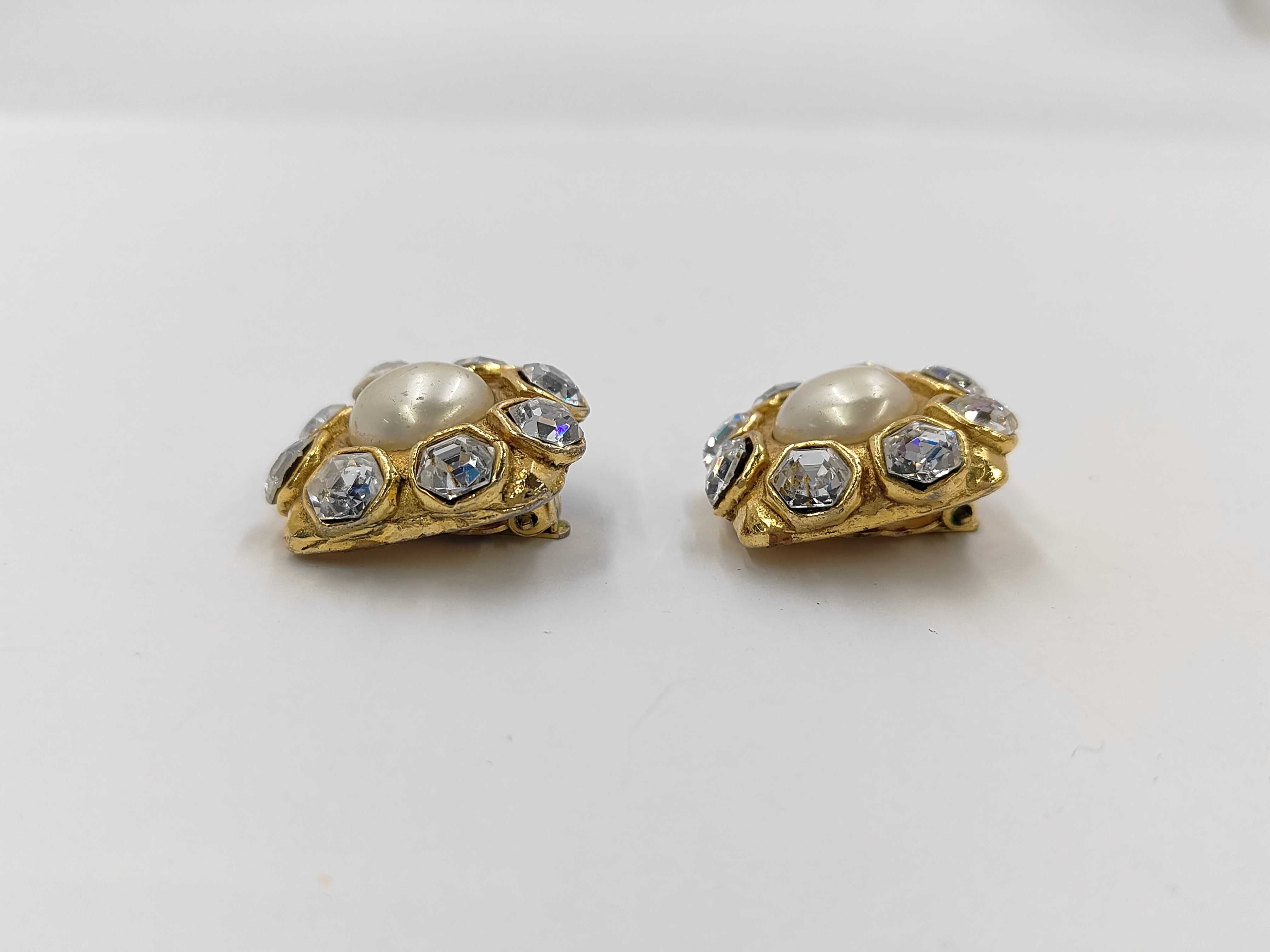 brand jewelry earrings, pearl and rhinestone earrings. — view 2