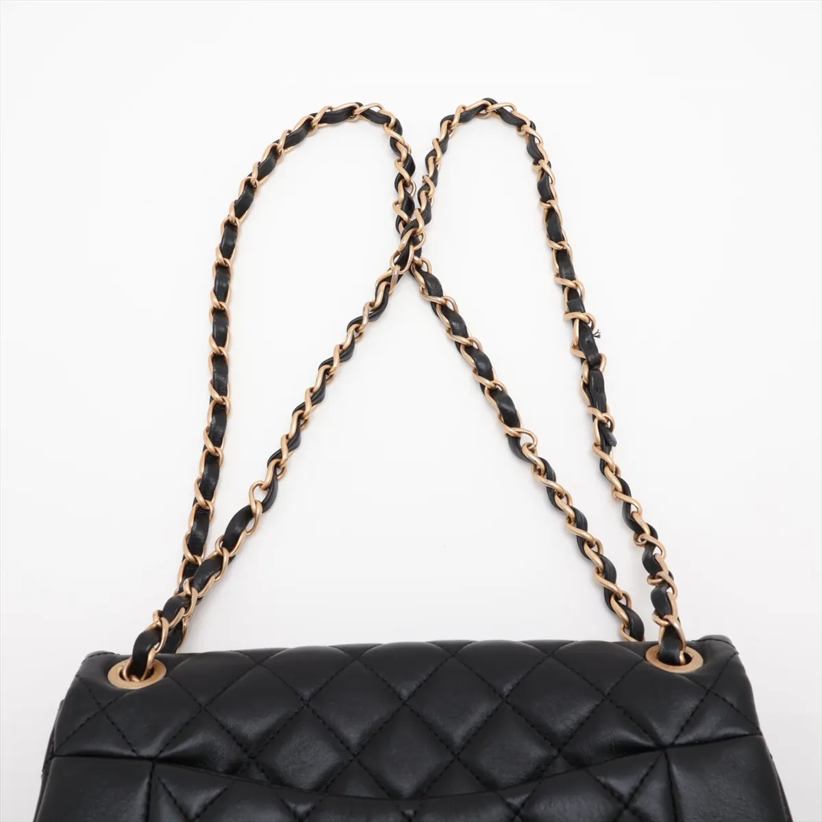 [Individually packaged] Chanel Matelassé Lambskin Single Flap Double Chain Bag, Black with Gold Hardware, PJ96XCAH, Random Plate, AS4459 — view 6