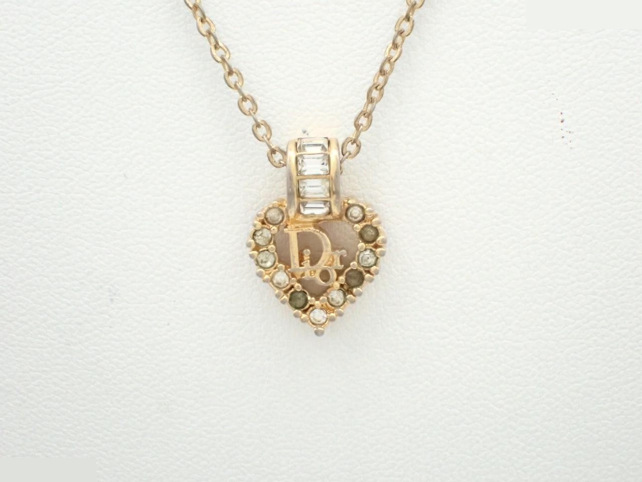 necklace, neck circumference approximately 48cm