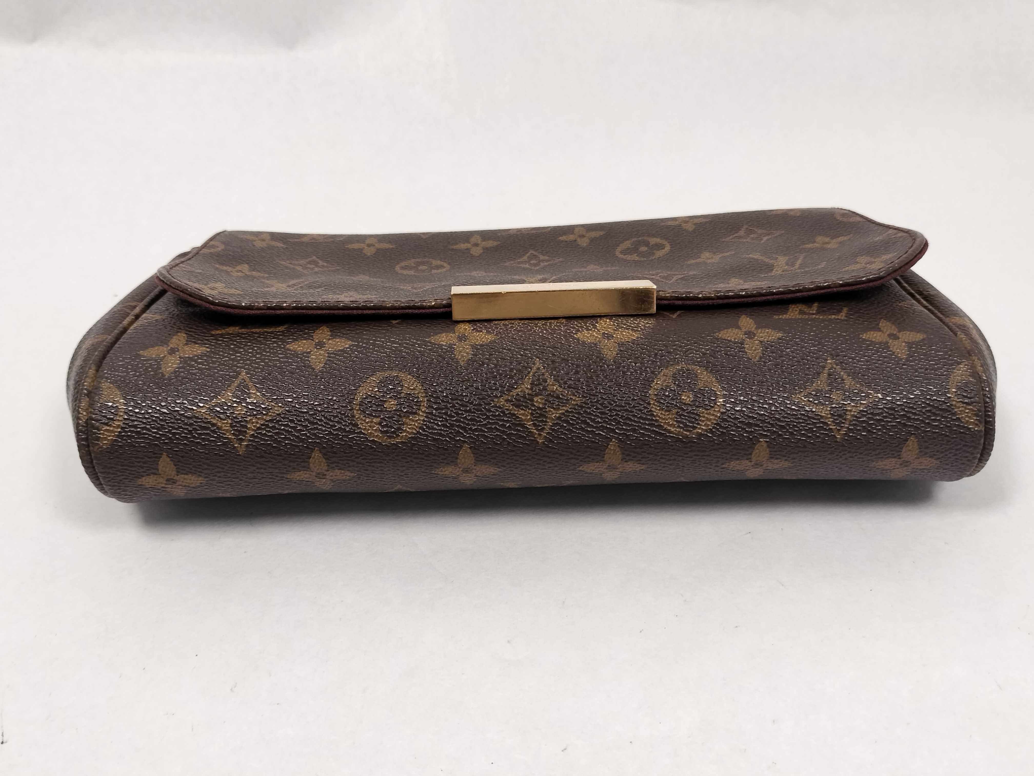Monogram Favorite MM_Monogram Shoulder Bag — view 7