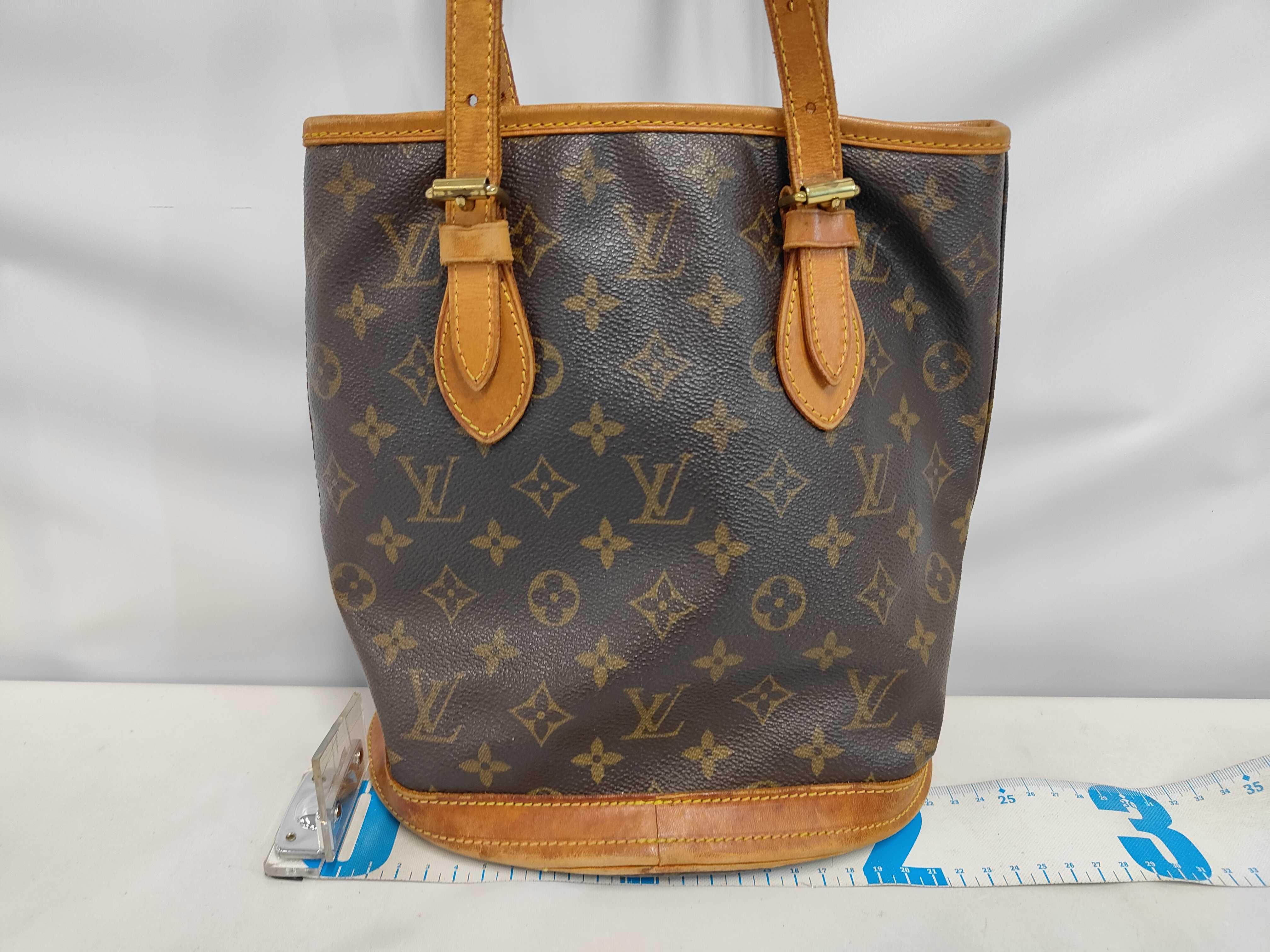 Monogram Bucket PM M42238 DK4077 Shoulder Bag — view 2