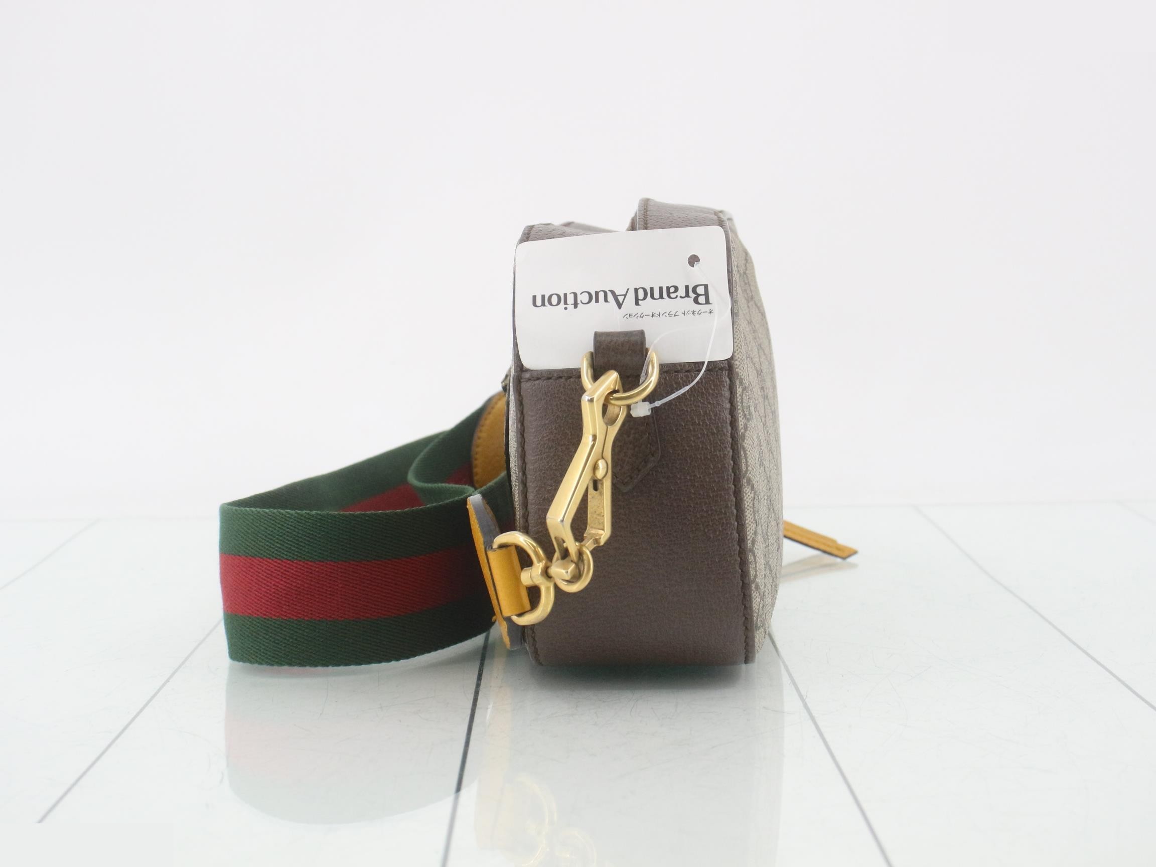 GG Supreme Leather Tiger Head Shoulder Bag — view 3