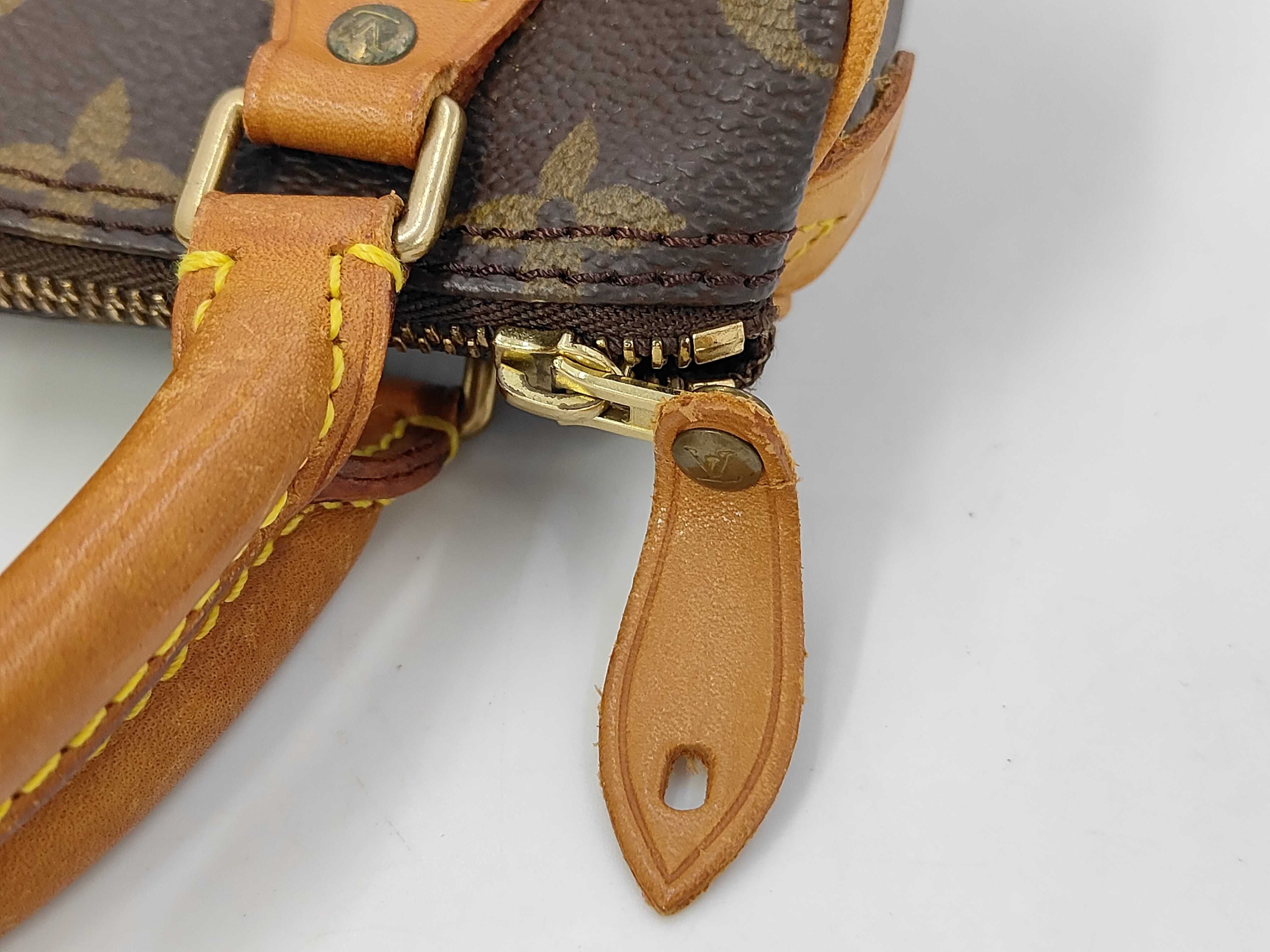 Monogram Louis Vuitton Monogram Mini Speedy TH0976 Handbag — view 8