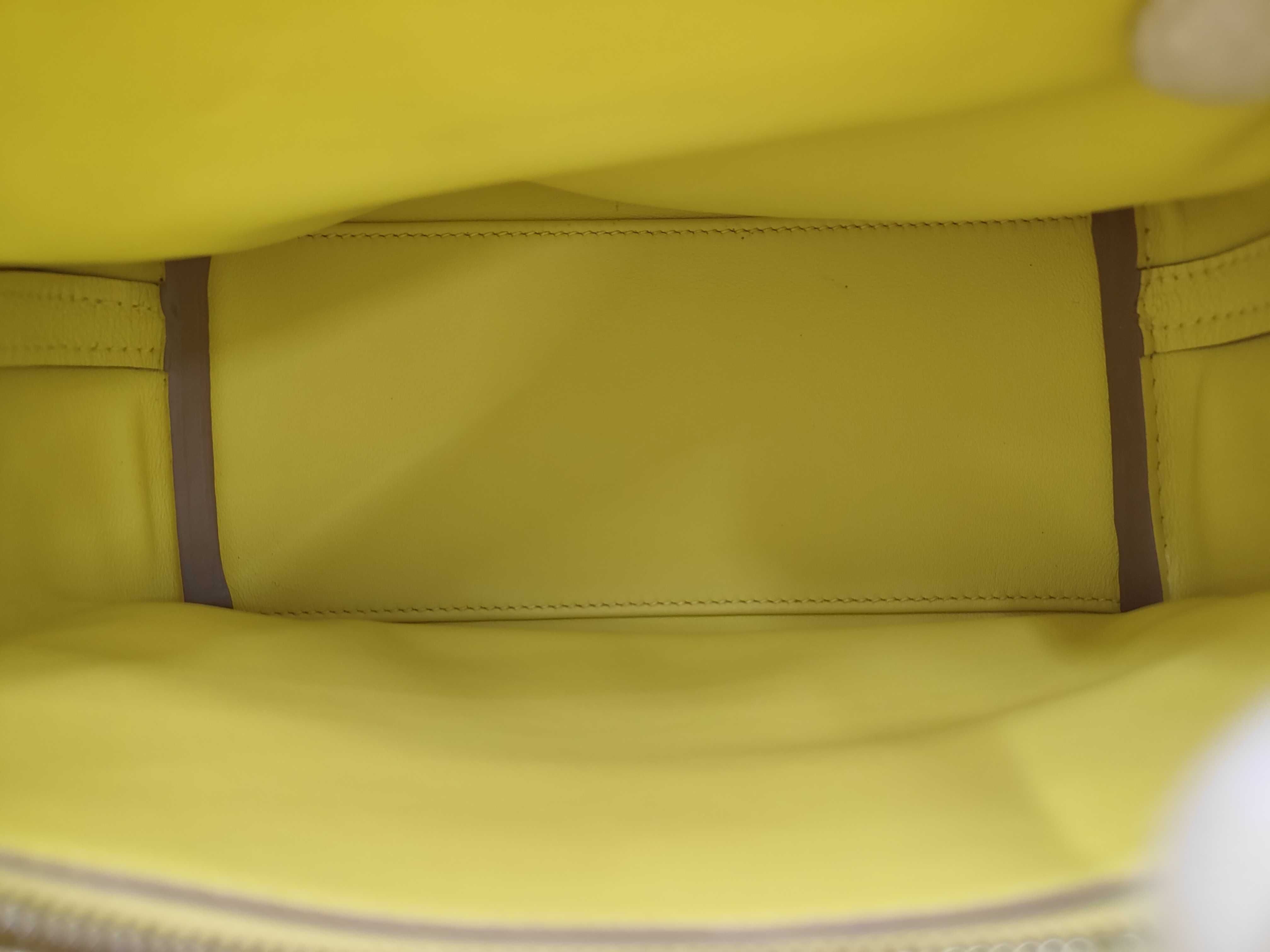 Vanquatrième Mini 21 24/24 Yellow Silver Hardware B Stamp: 2023 Handbag — view 8