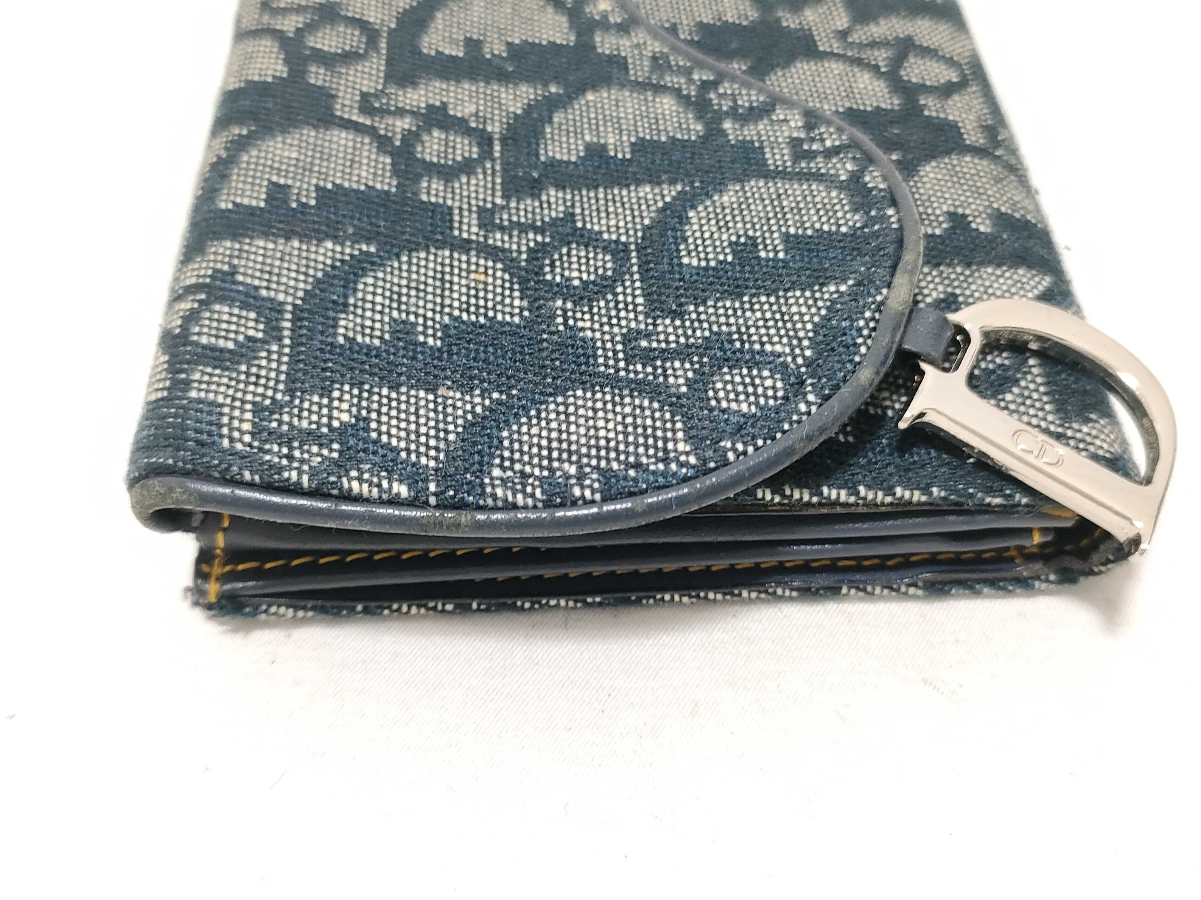 Trotter Saddle Wallet — view 5