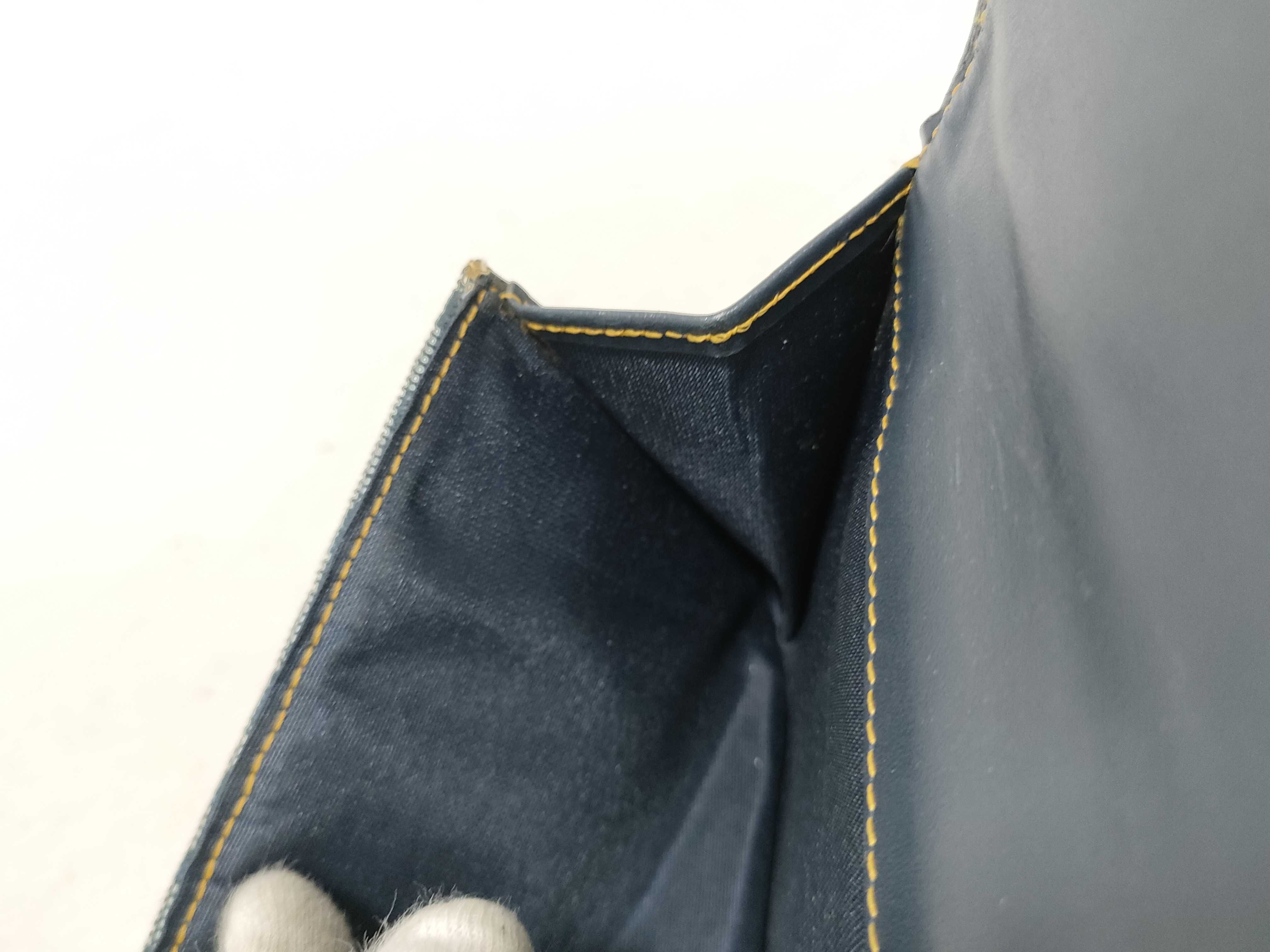 Trotter Saddle Wallet — view 7