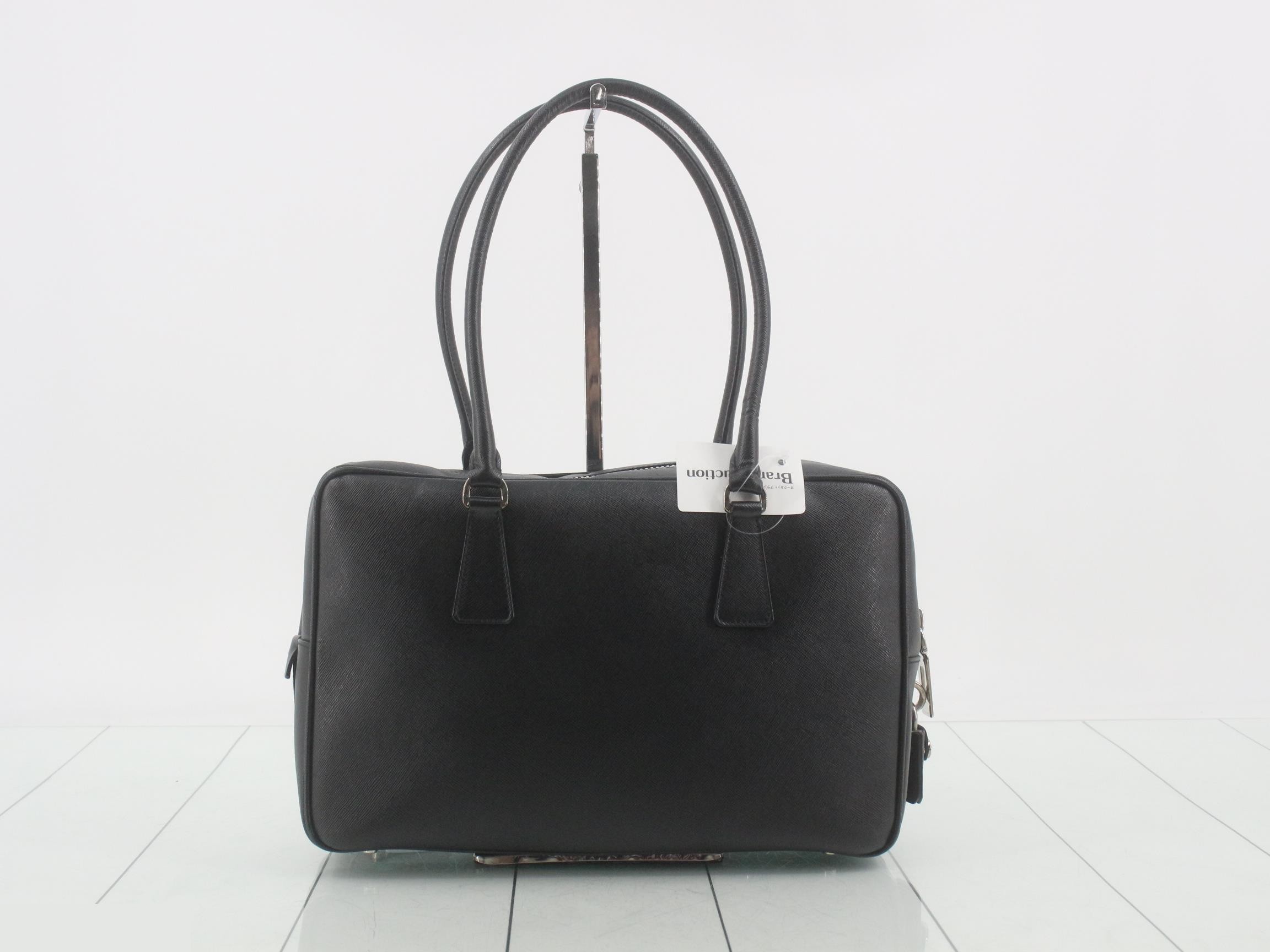 Saffiano handbag, W: 30 x H: 20 x D: 9 cm, black — view 2