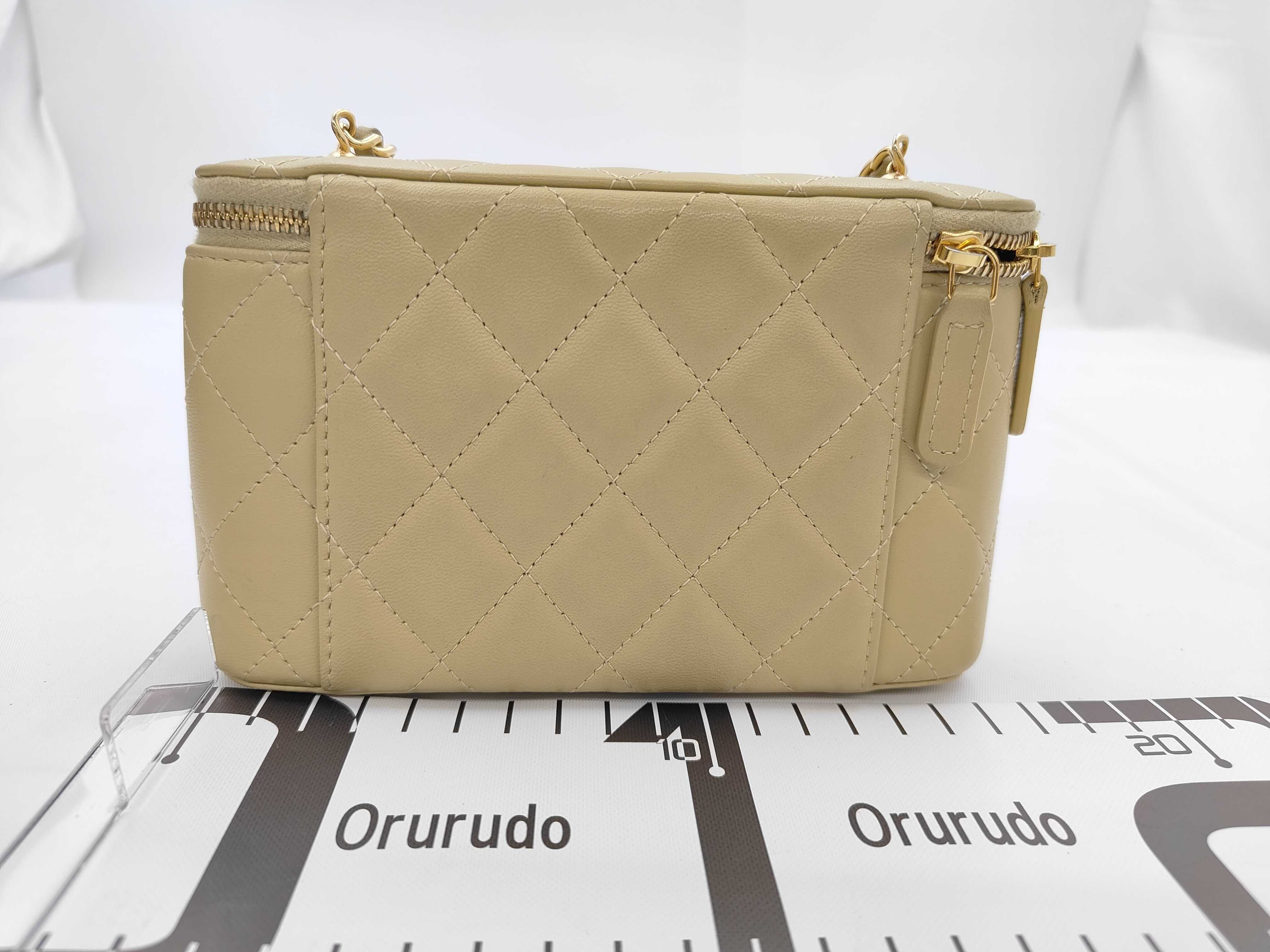 Chain Bag Shoulder Bag — view 2