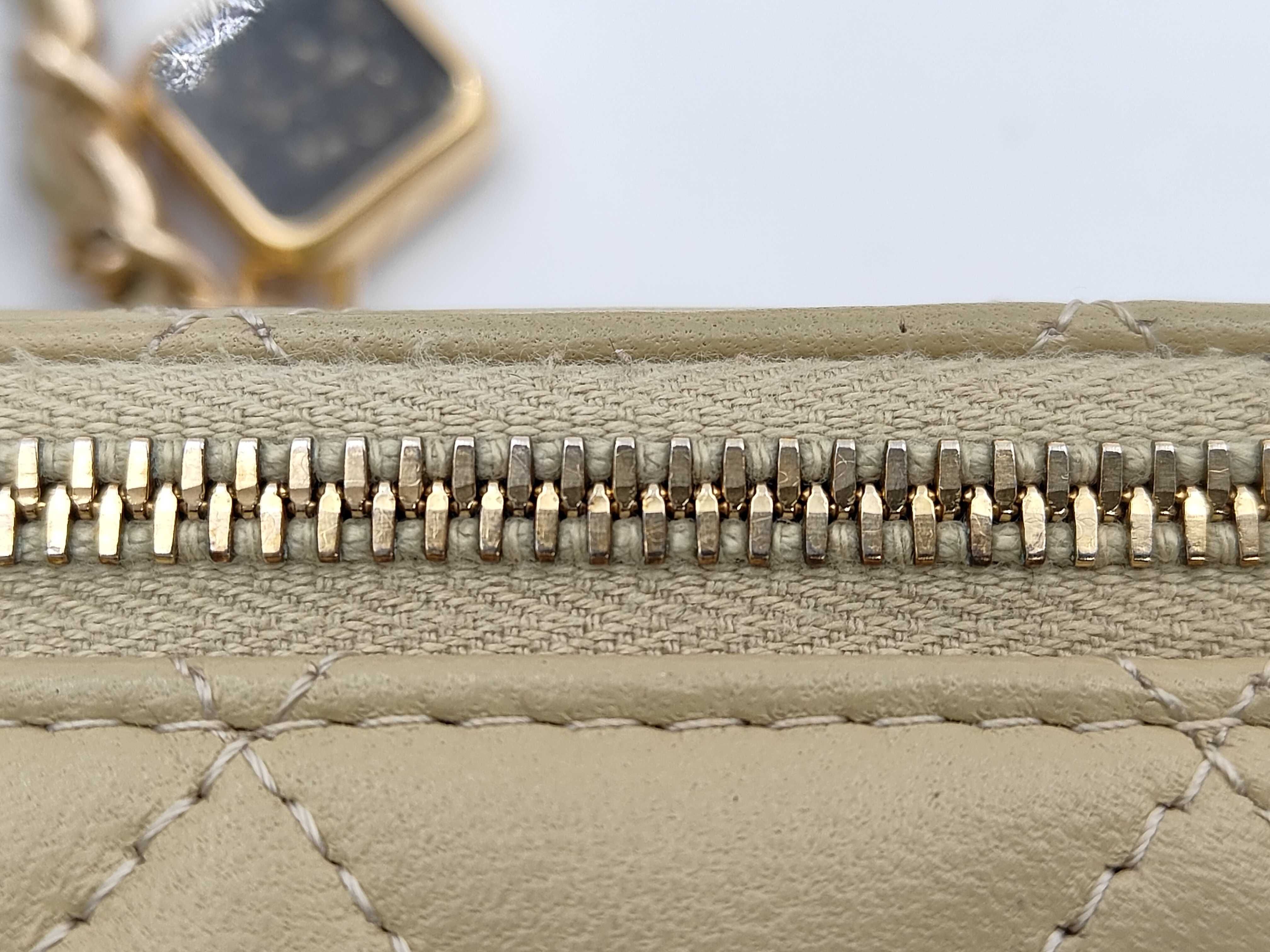 Chain Bag Shoulder Bag — view 7