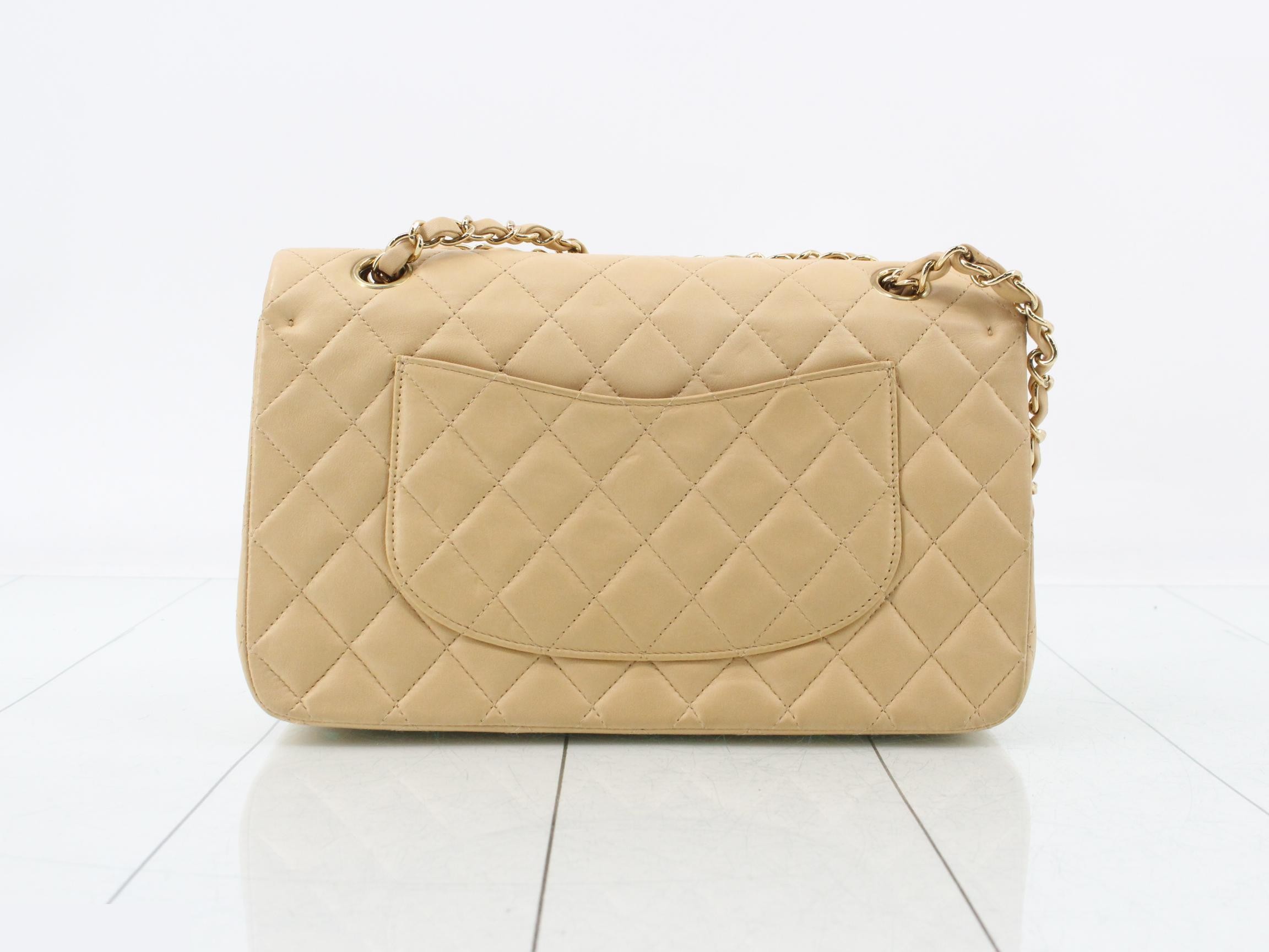 Matelassé 25 Lambskin Double Flap Double Chain Shoulder Bag — view 2