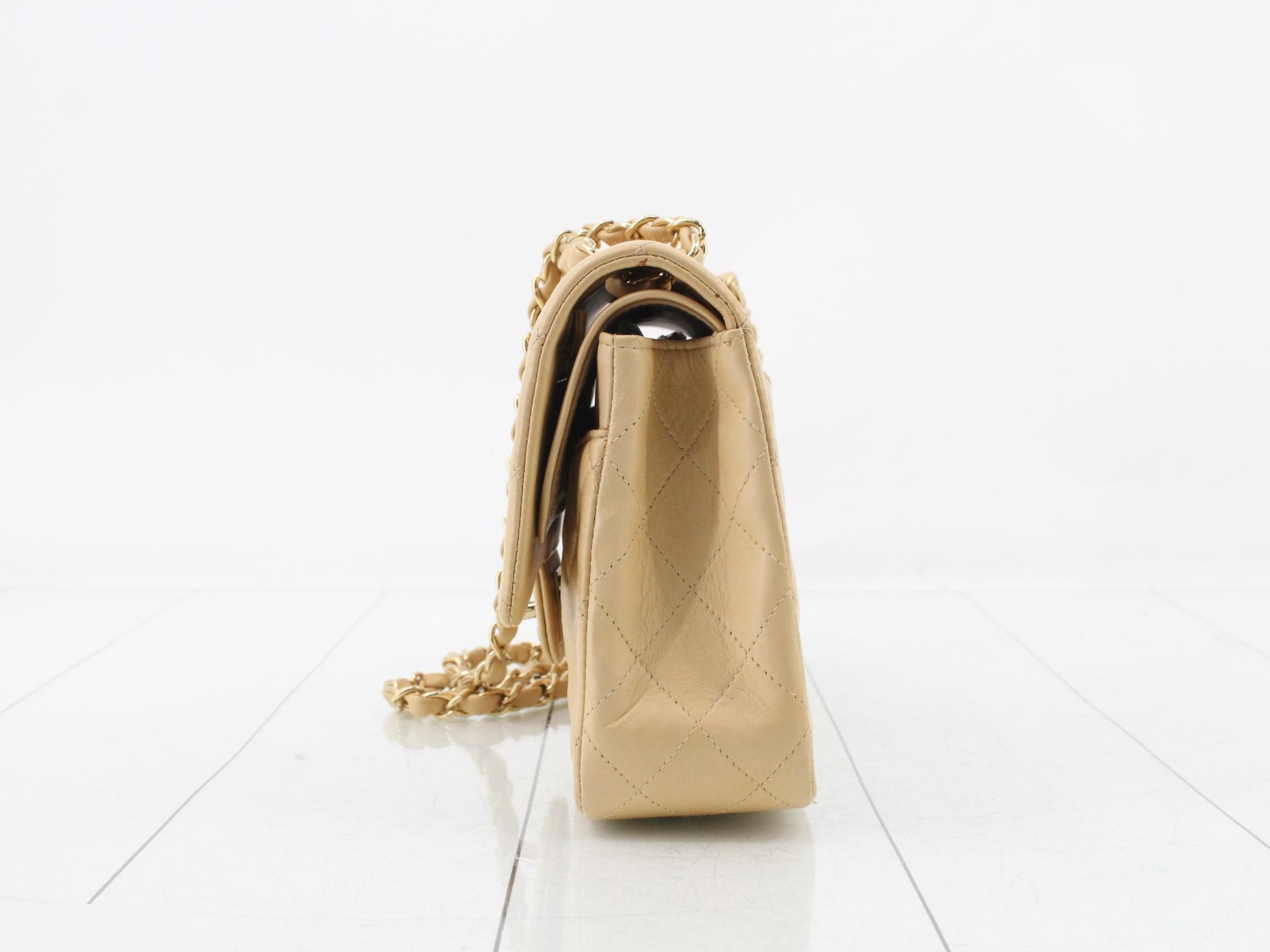 Matelassé 25 Lambskin Double Flap Double Chain Shoulder Bag — view 3