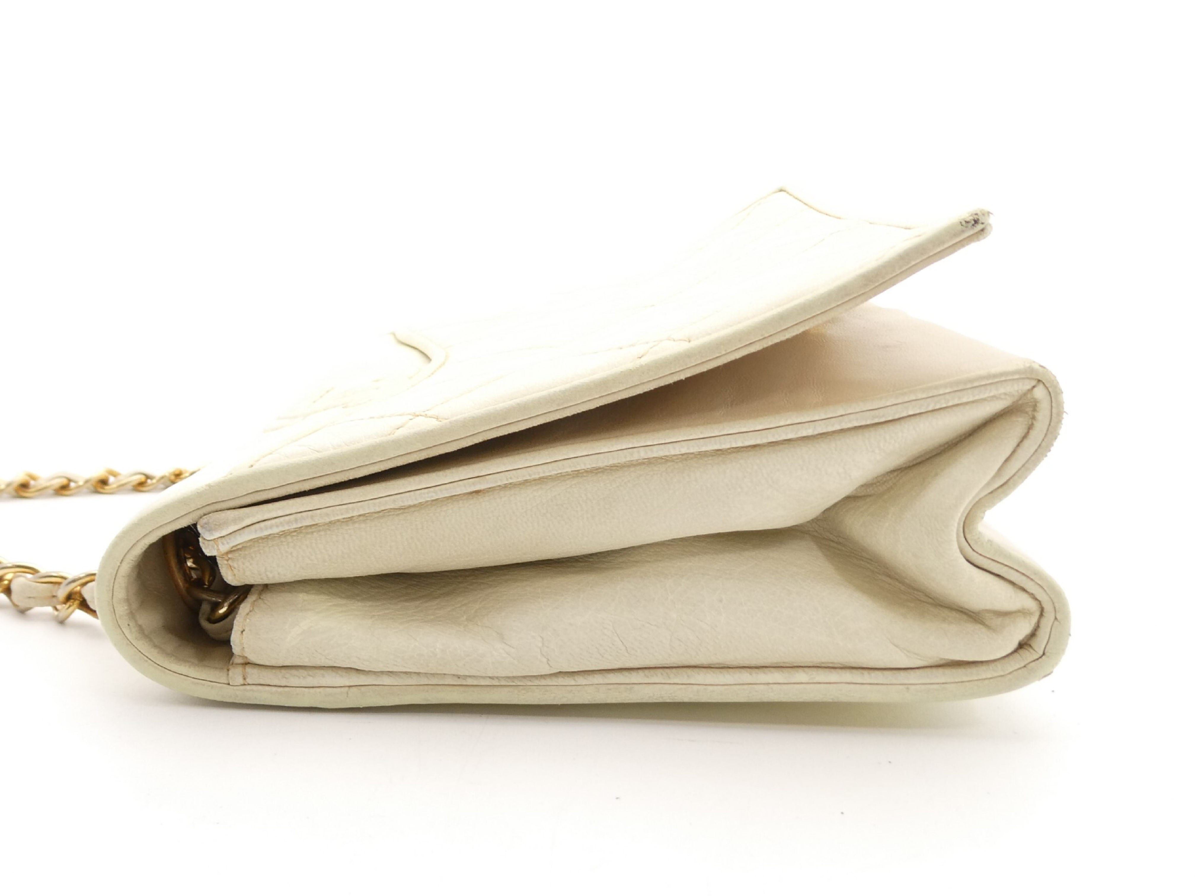 Matelassé Coco Mark Chain Shoulder Bag — view 3