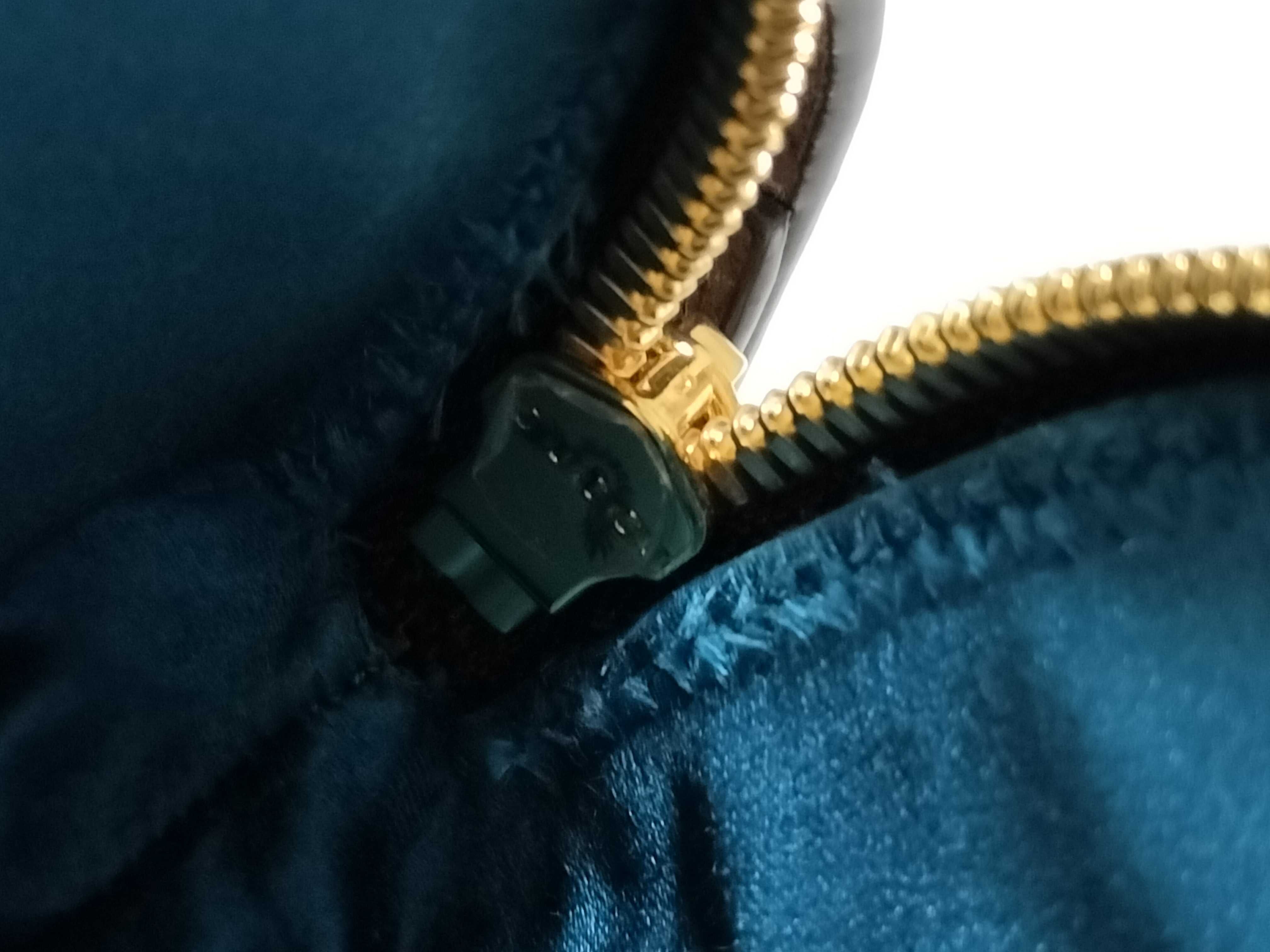 GG Supreme Bag GG 499621 SHOULDER Bag — view 9