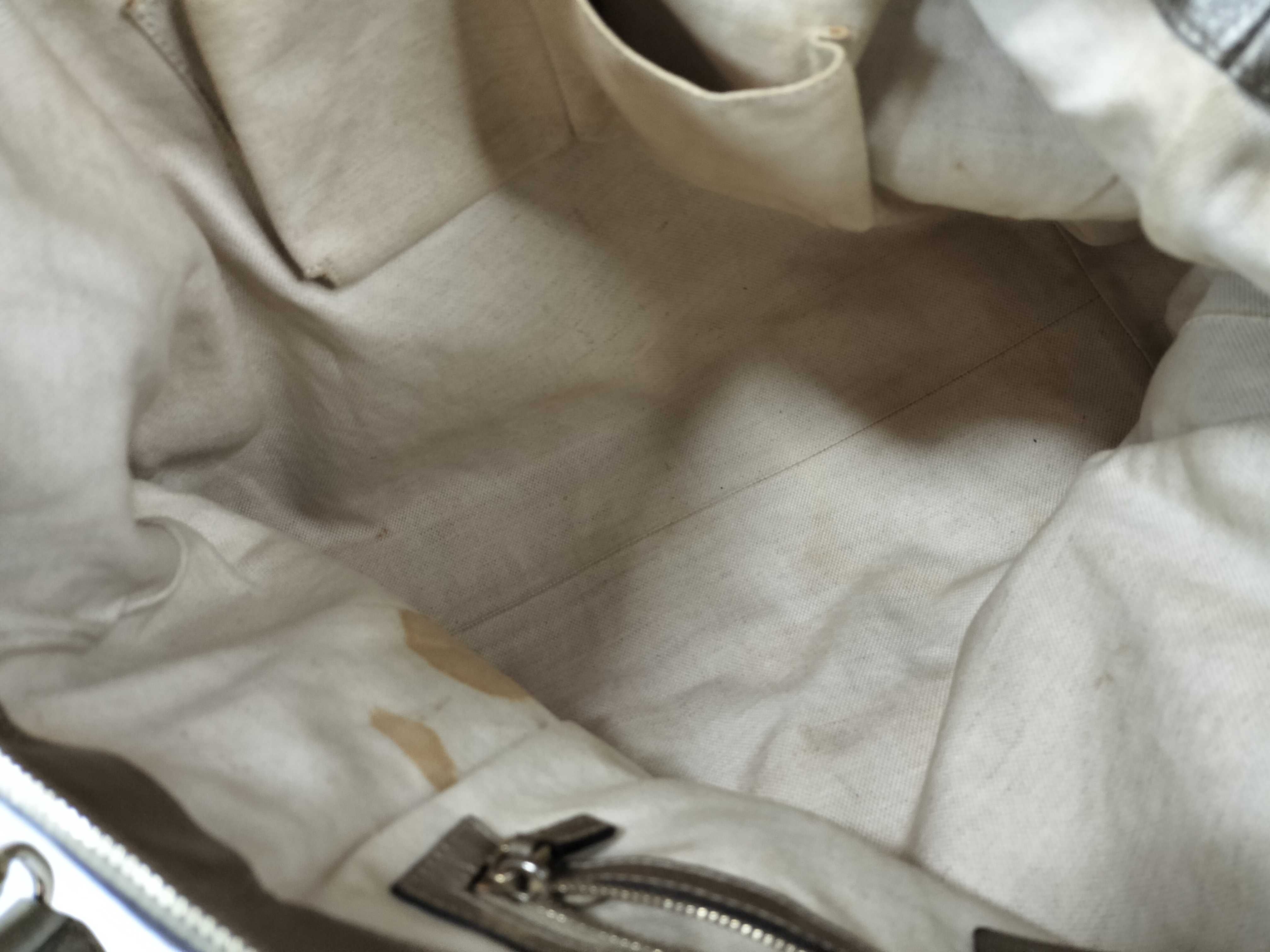 GG Canvas Gucci Handbag — view 11