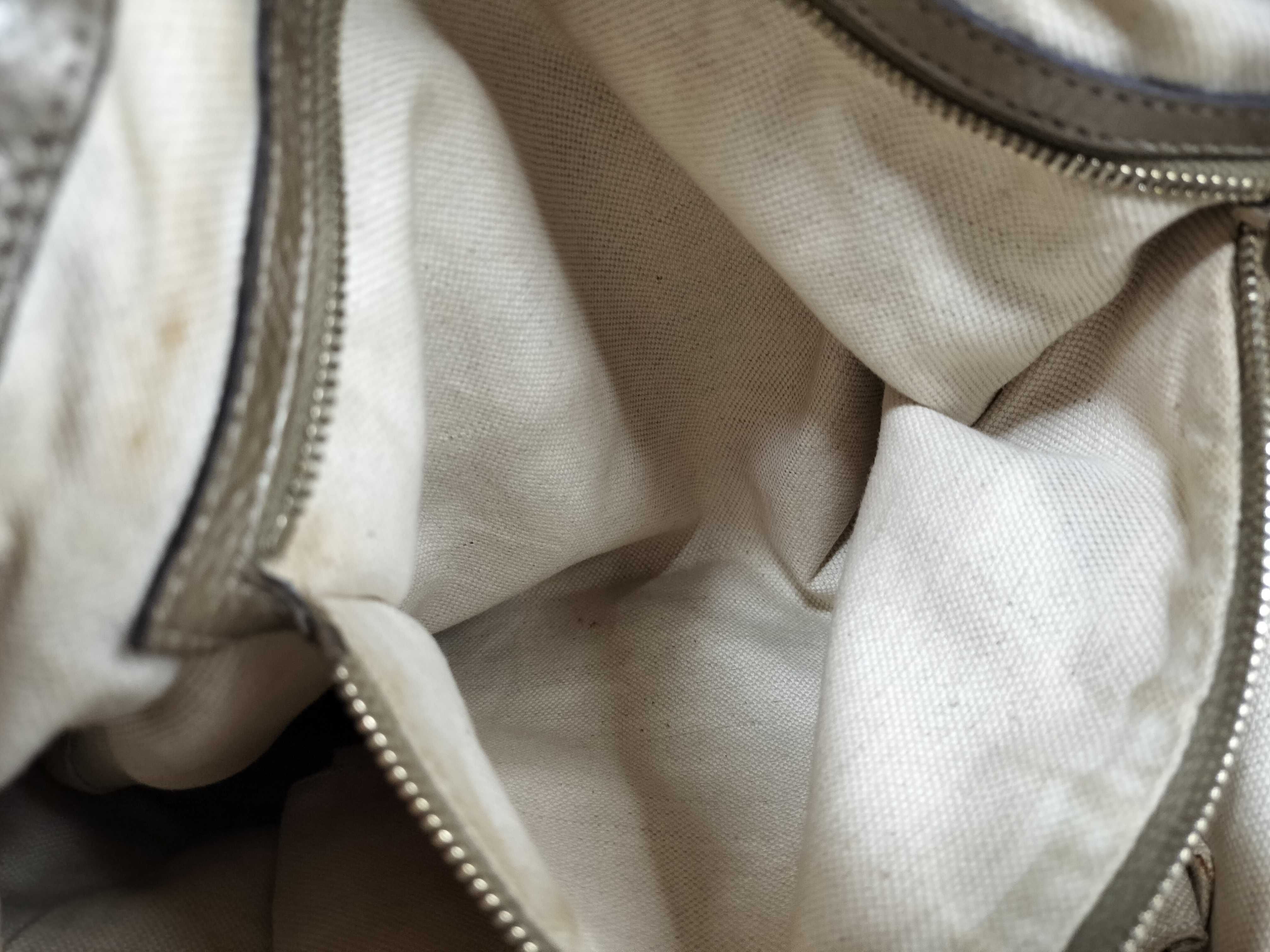 GG Canvas Gucci Handbag — view 12