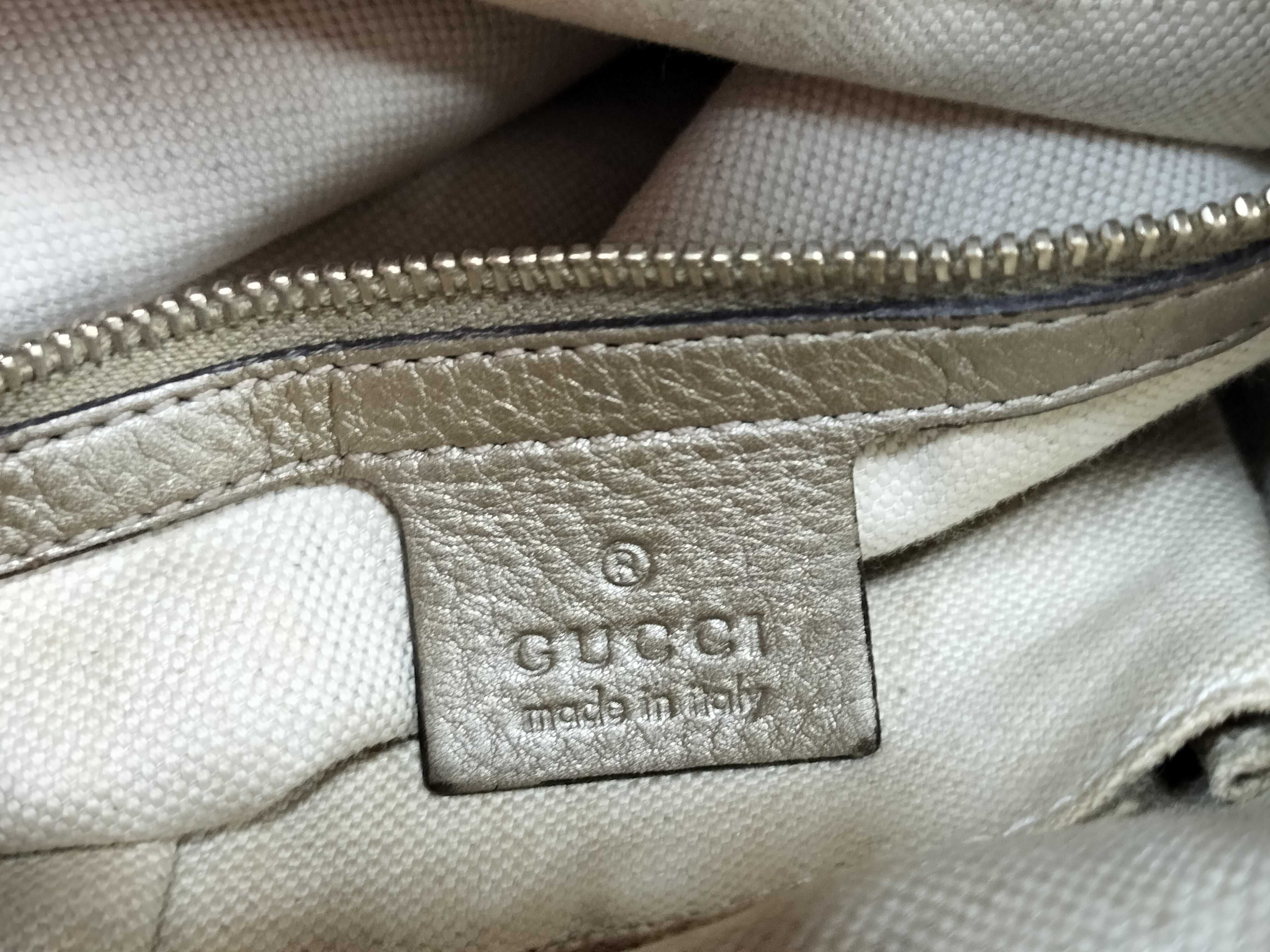 GG Canvas Gucci Handbag — view 13