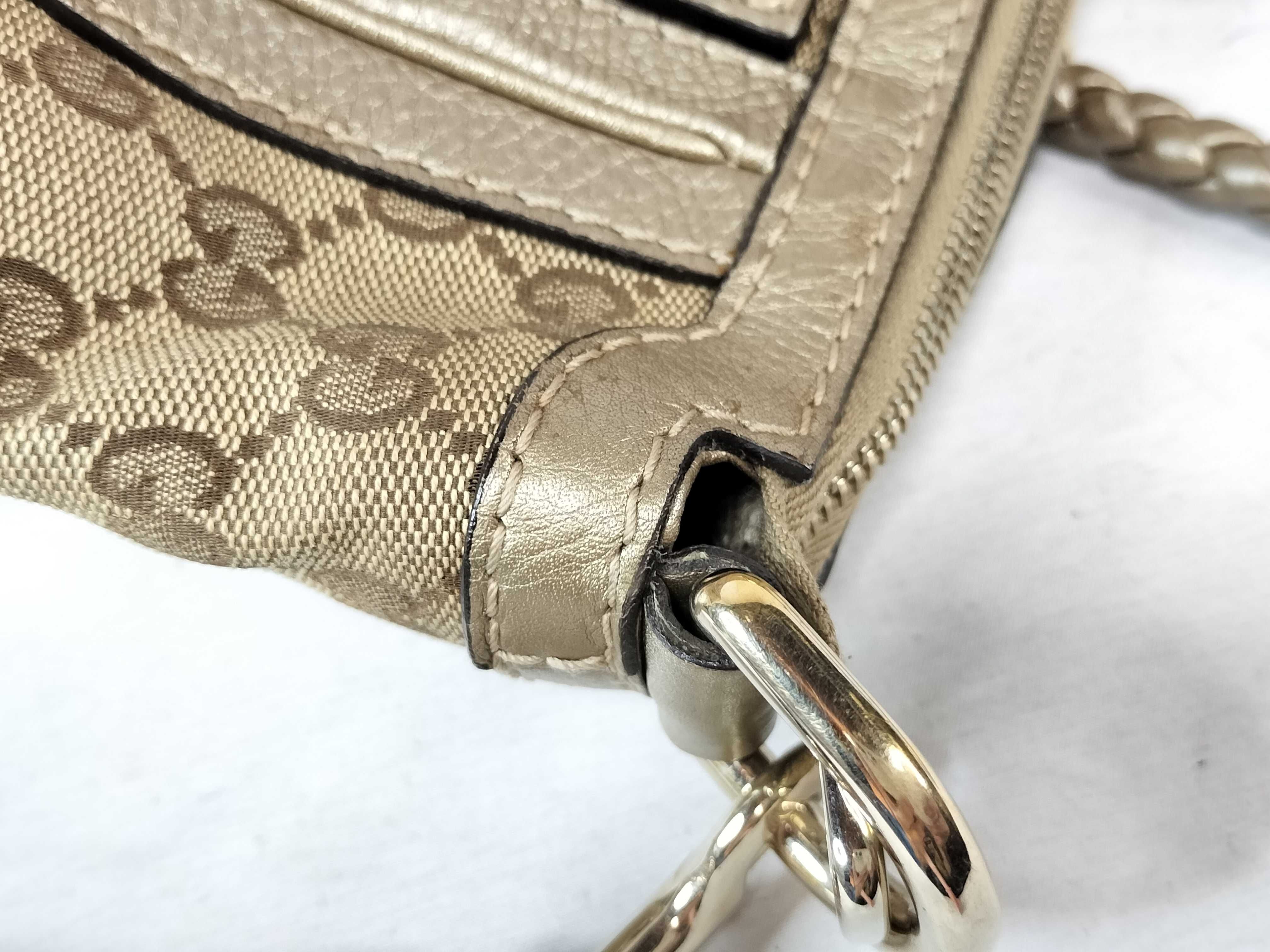 GG Canvas Gucci Handbag — view 5