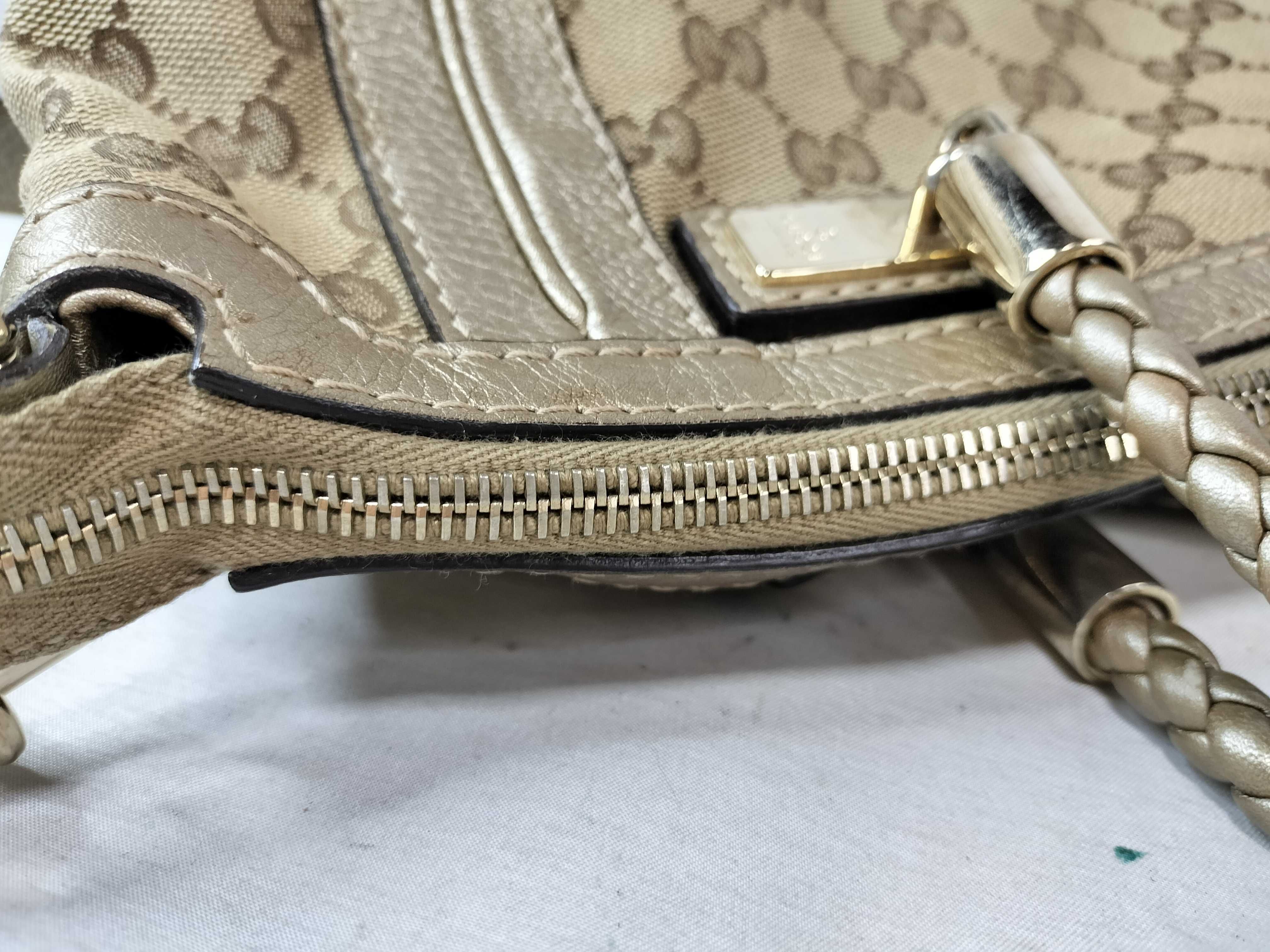 GG Canvas Gucci Handbag — view 6