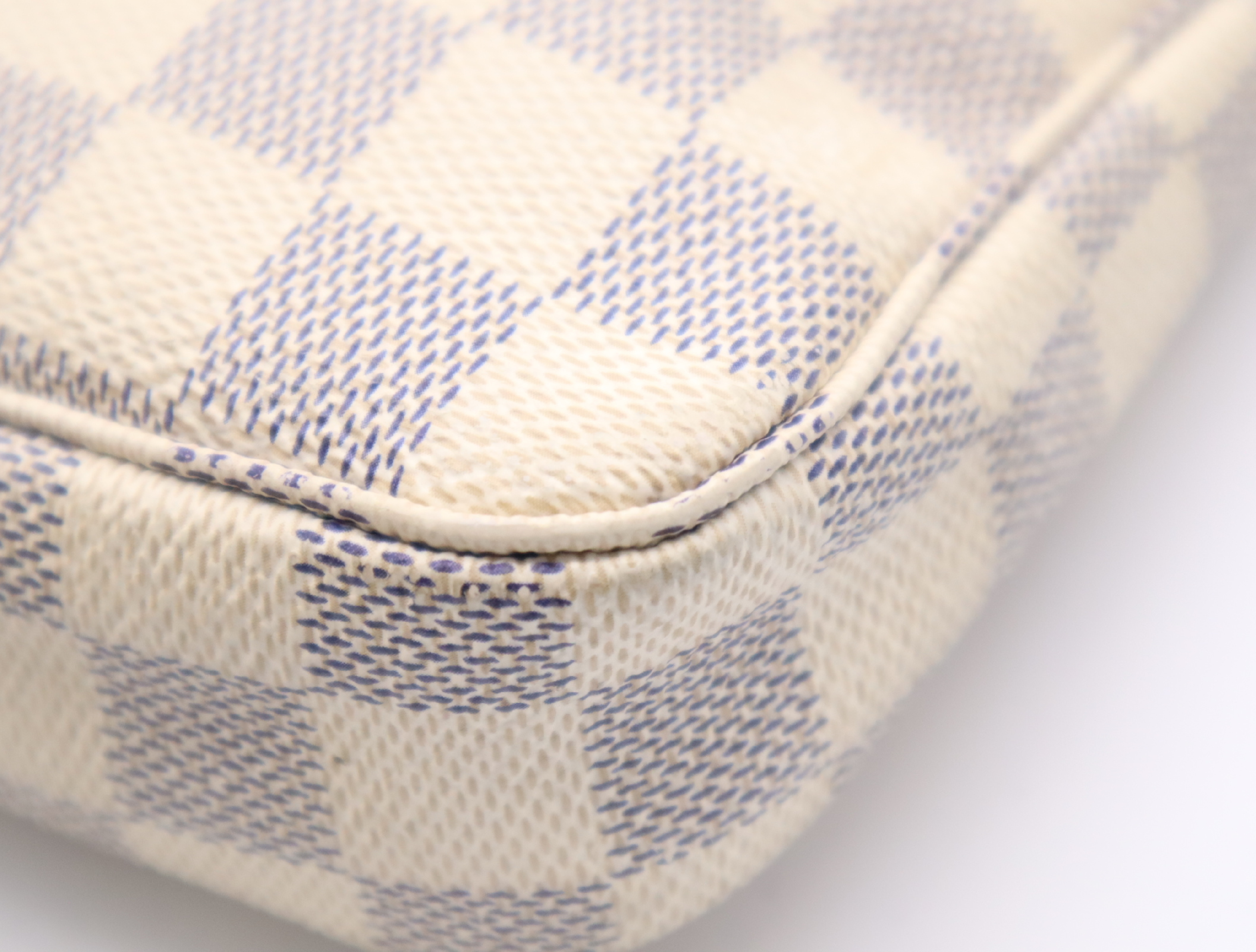 N51986 Azur Pochette Accessoires Pouch — view 6