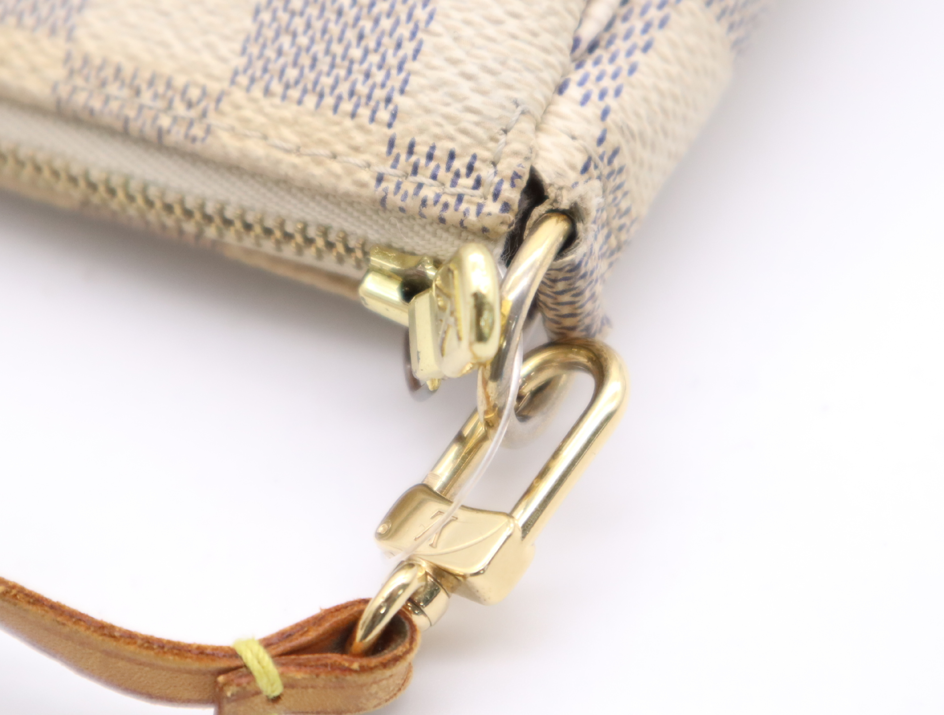 N51986 Azur Pochette Accessoires Pouch — view 8