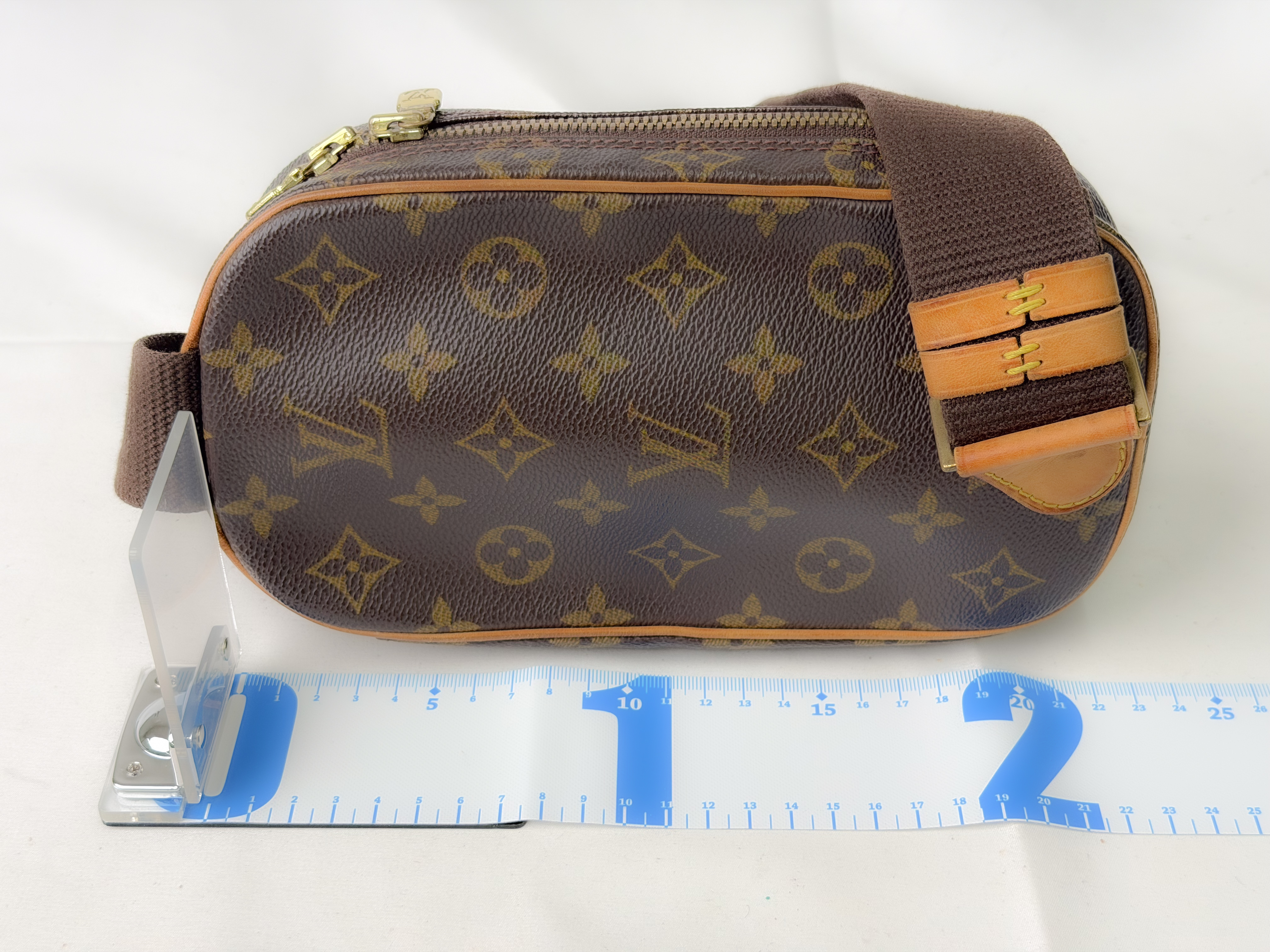 Monogram M51870 Pochette Gange Shoulder Bag — view 3