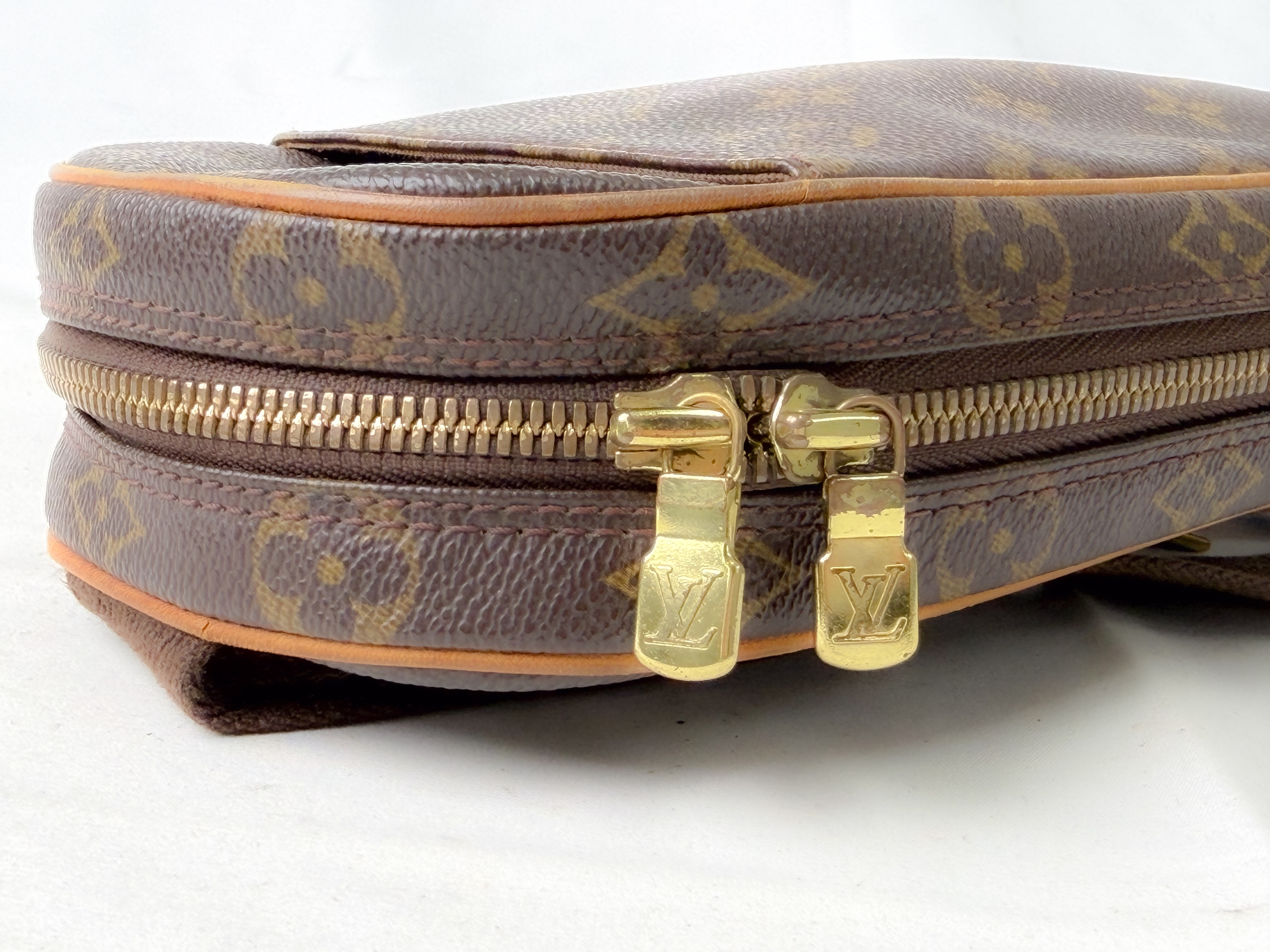 Monogram M51870 Pochette Gange Shoulder Bag — view 8