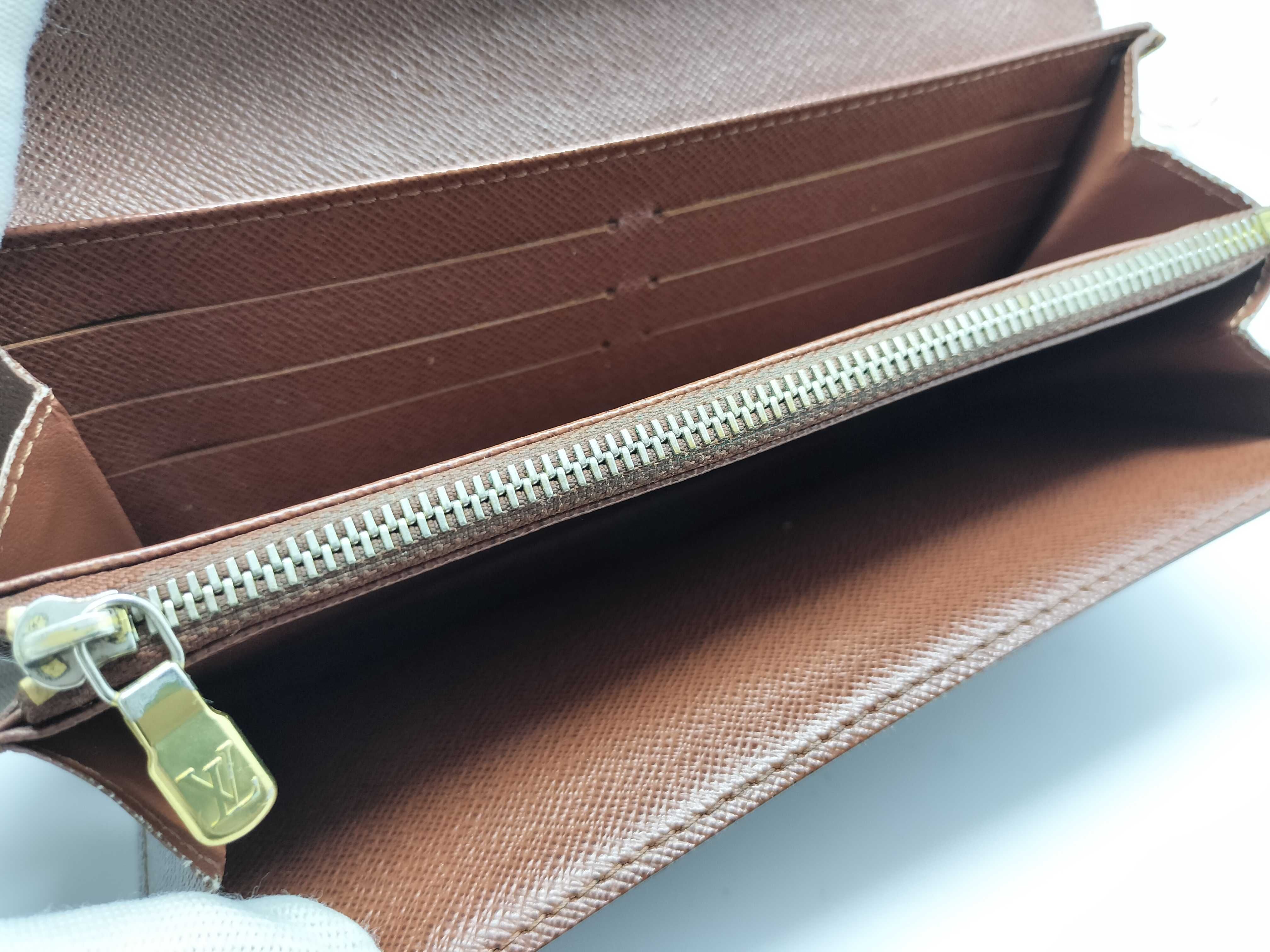Monogram Pochette Portemonnaie Credit Wallet — view 8