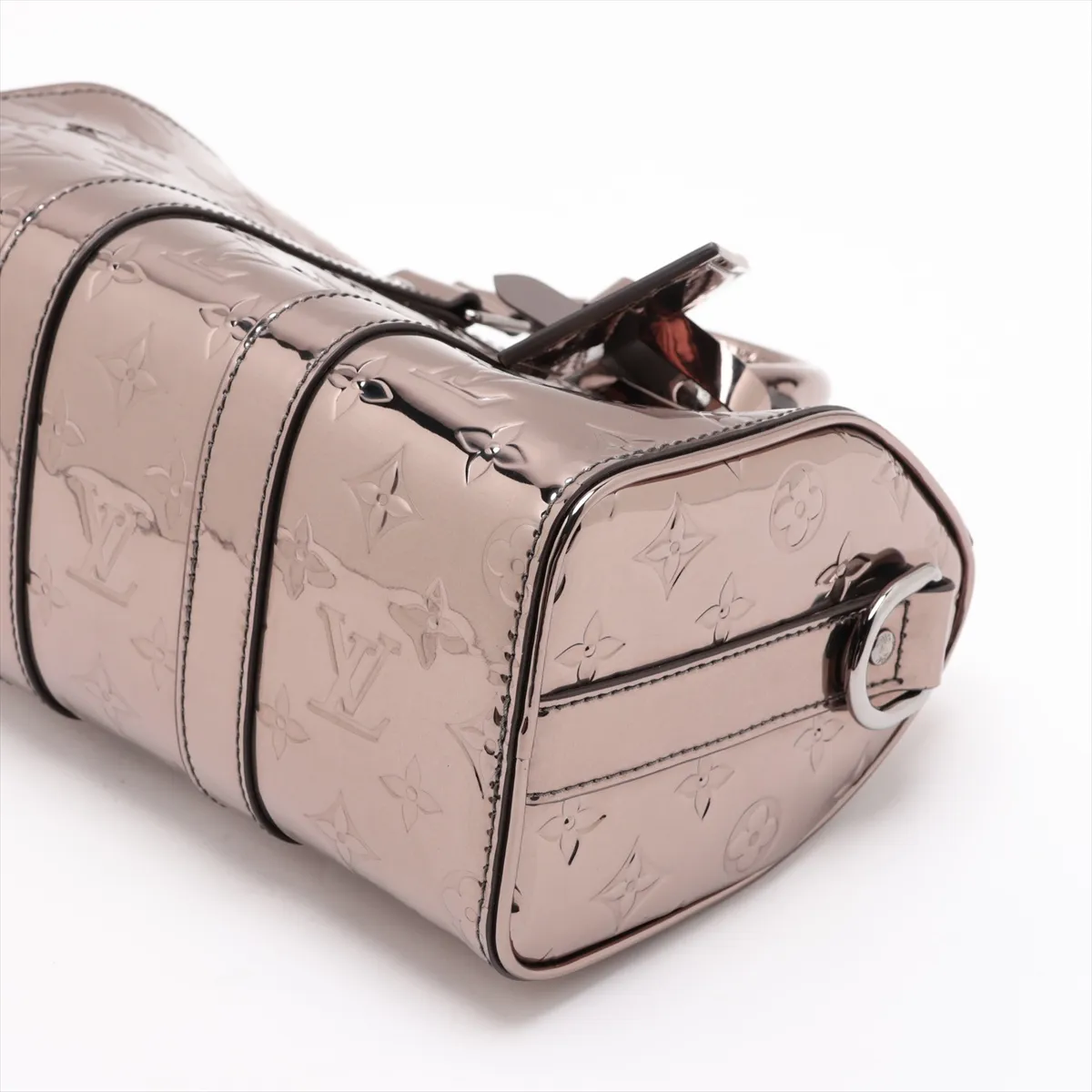 Monogram Mirror Canvas Keepall Bandoulière 25 M26903 Silver (RFID detected) — view 3