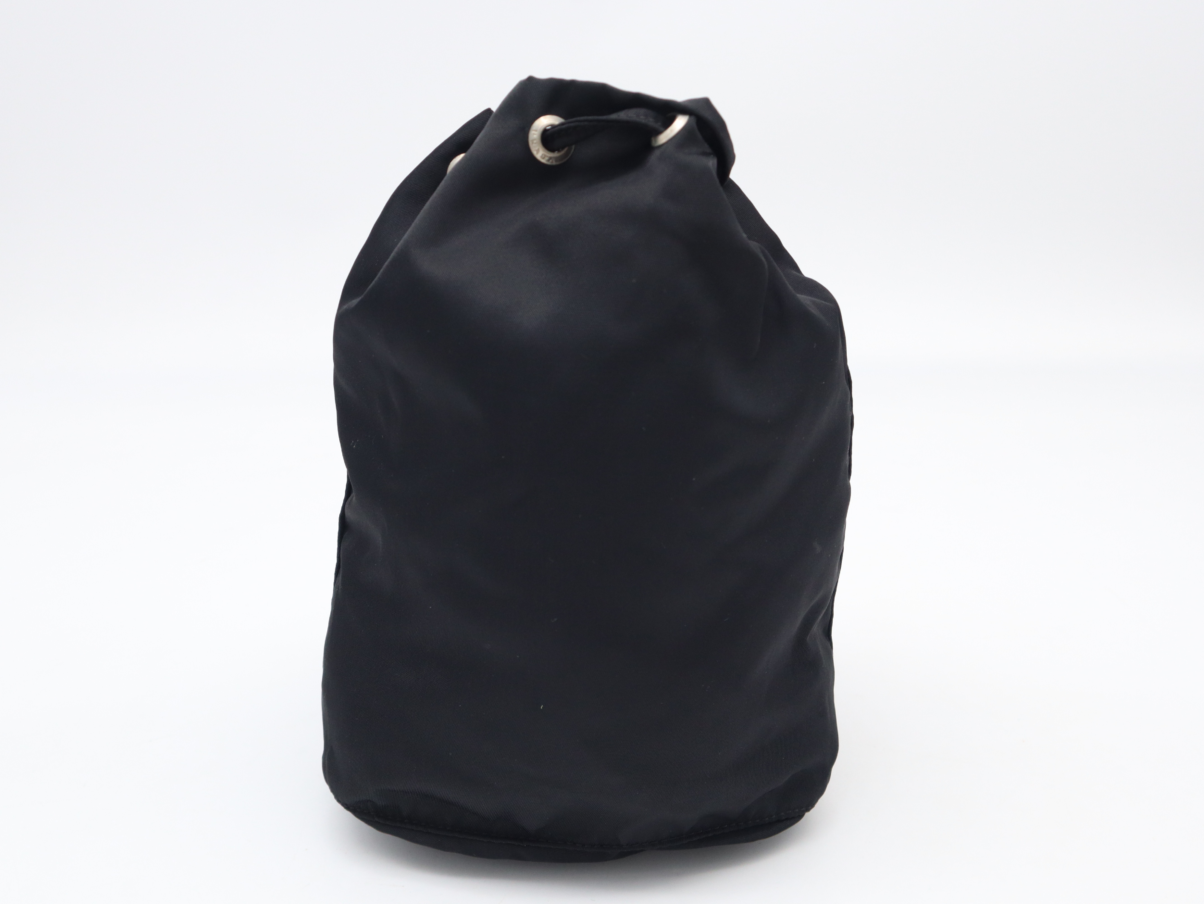 MV369 Nylon Drawstring Pouch, Black, with Guarantee Card. — view 2