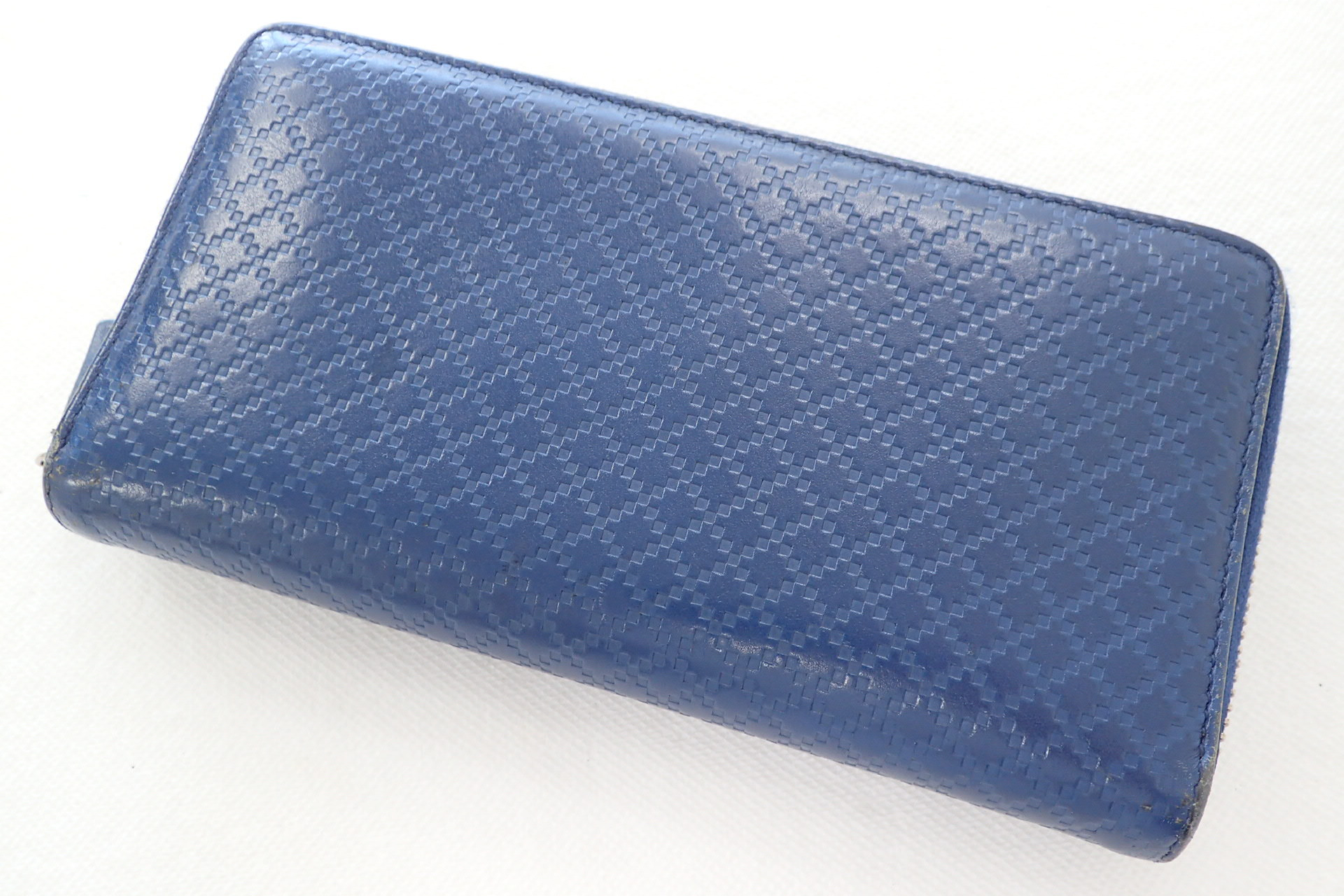 Diamante Leather Zippy Wallet, Round Zipper Long Wallet — view 2