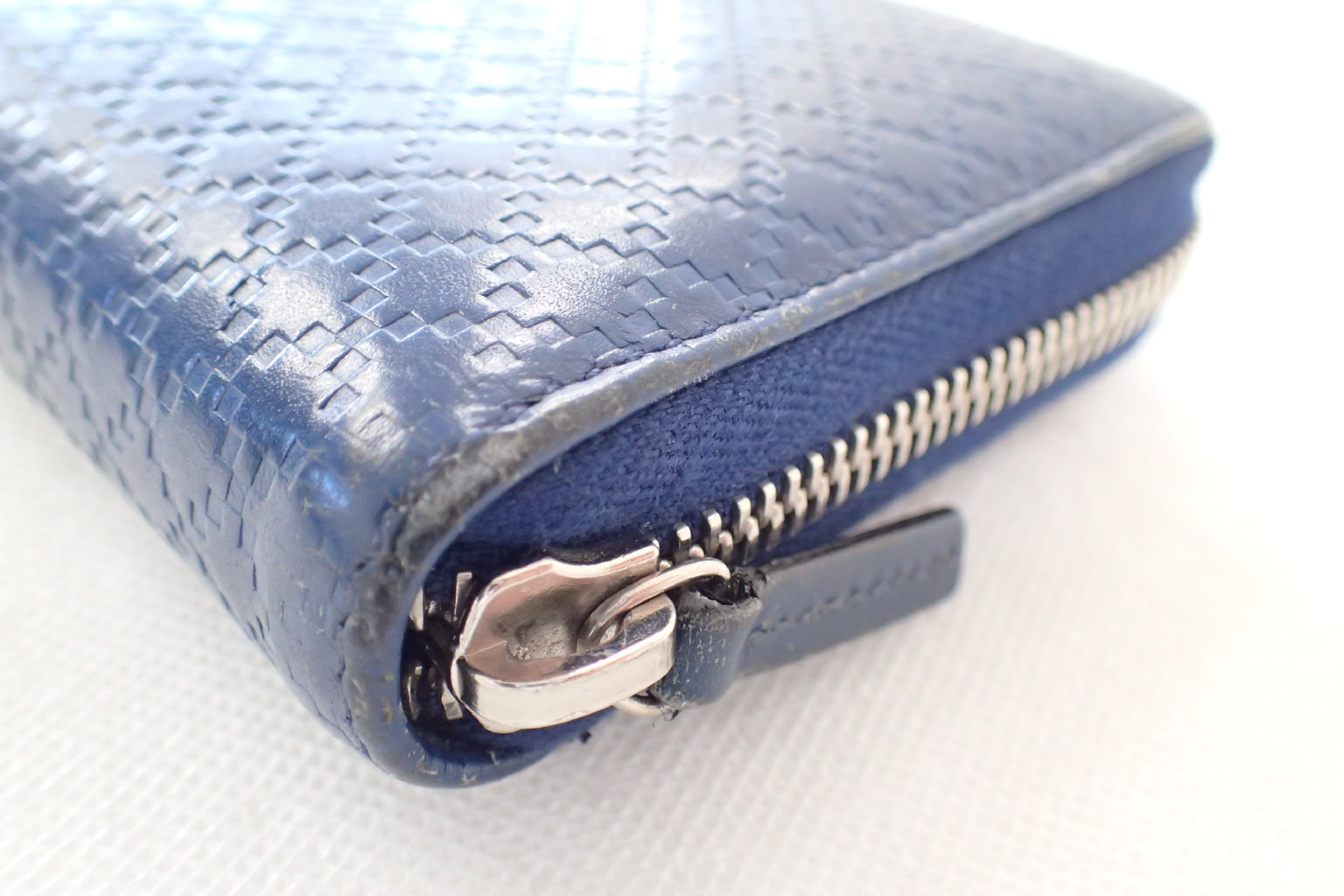 Diamante Leather Zippy Wallet, Round Zipper Long Wallet — view 4