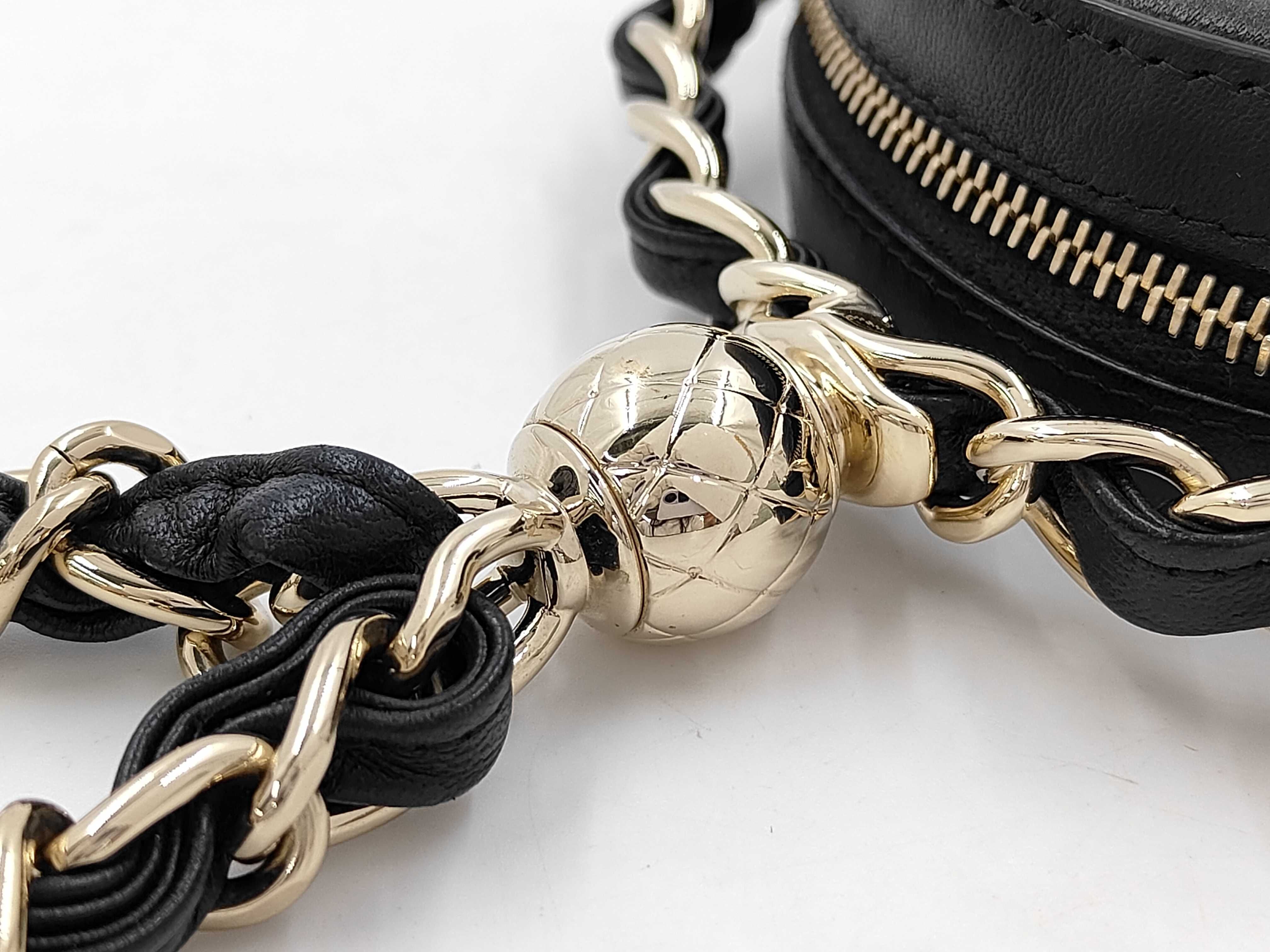 Coco Mark Frame Chain Round Handbag — view 5
