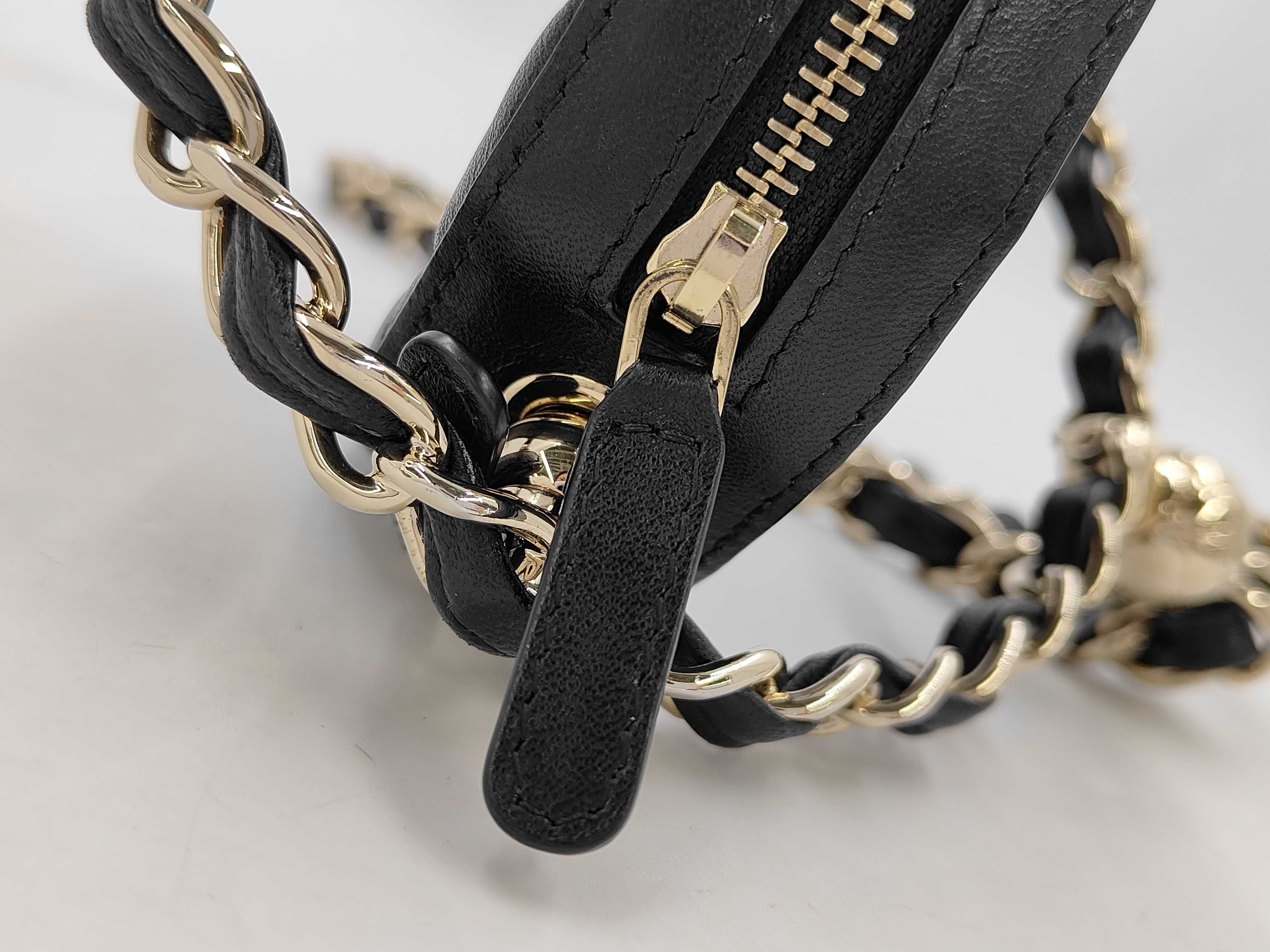 Coco Mark Frame Chain Round Handbag — view 8