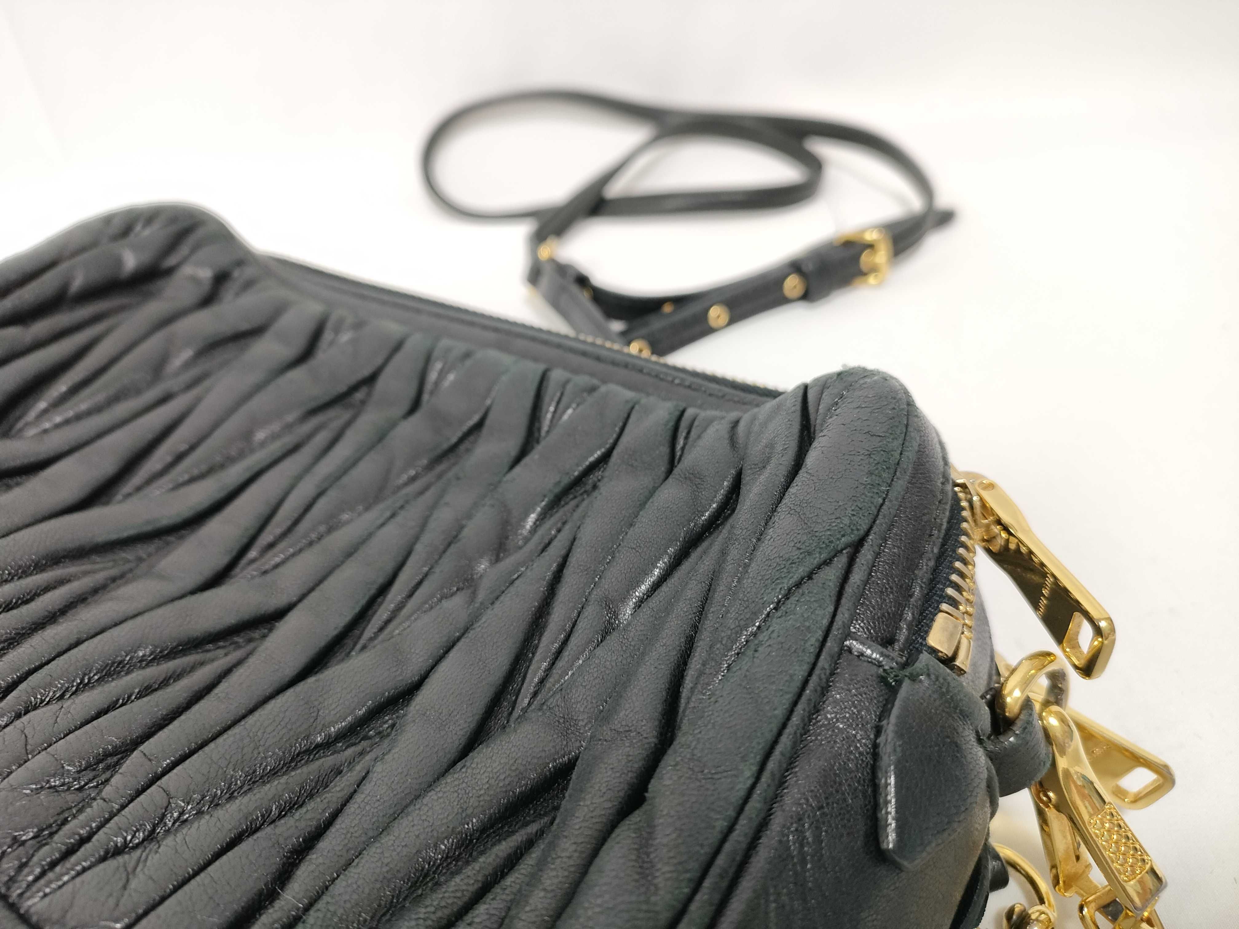 shoulder bag matelasse black shoulder bag — view 7