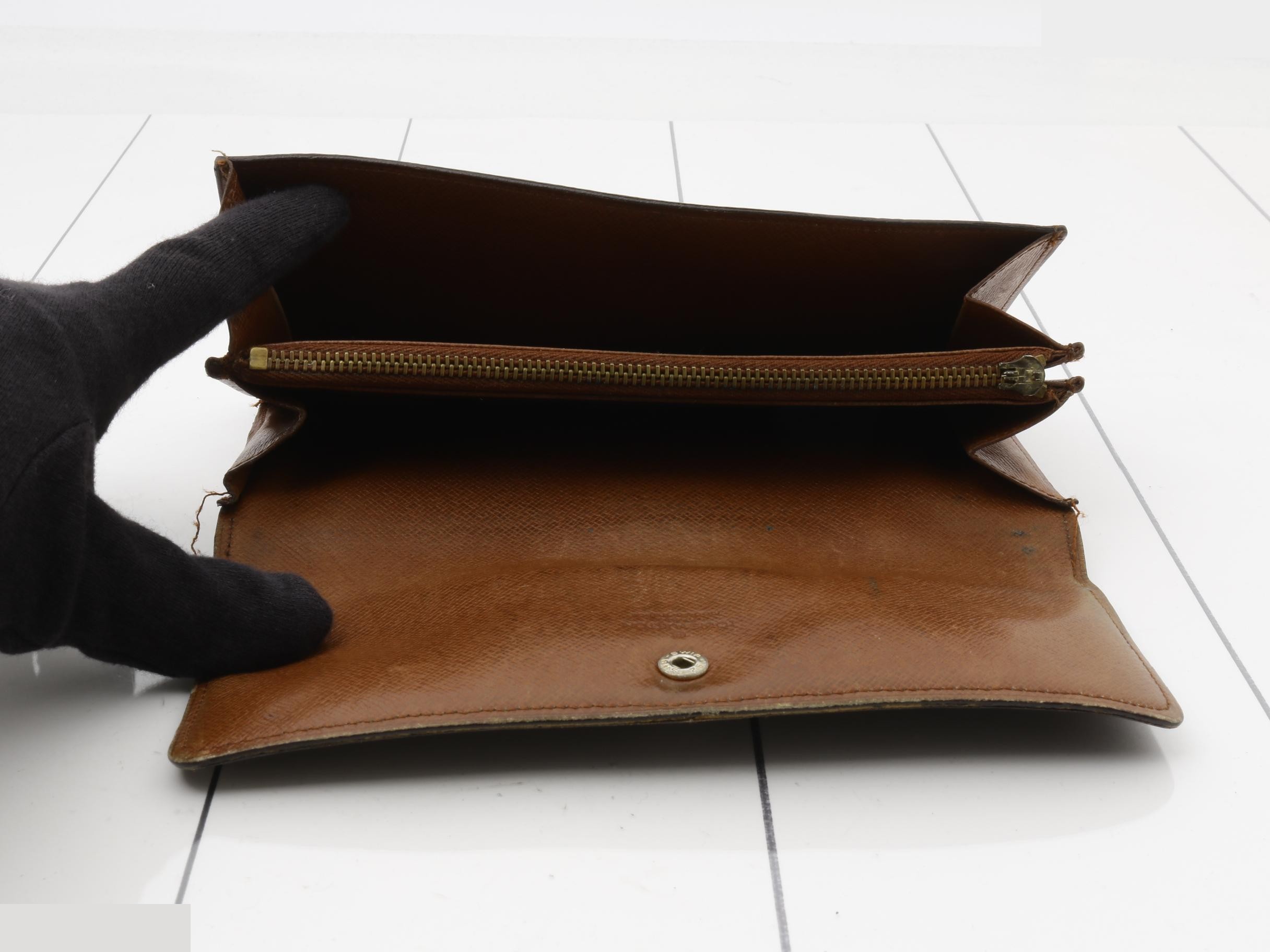 Monogram Long Wallet Portefeuille Sarah — view 4