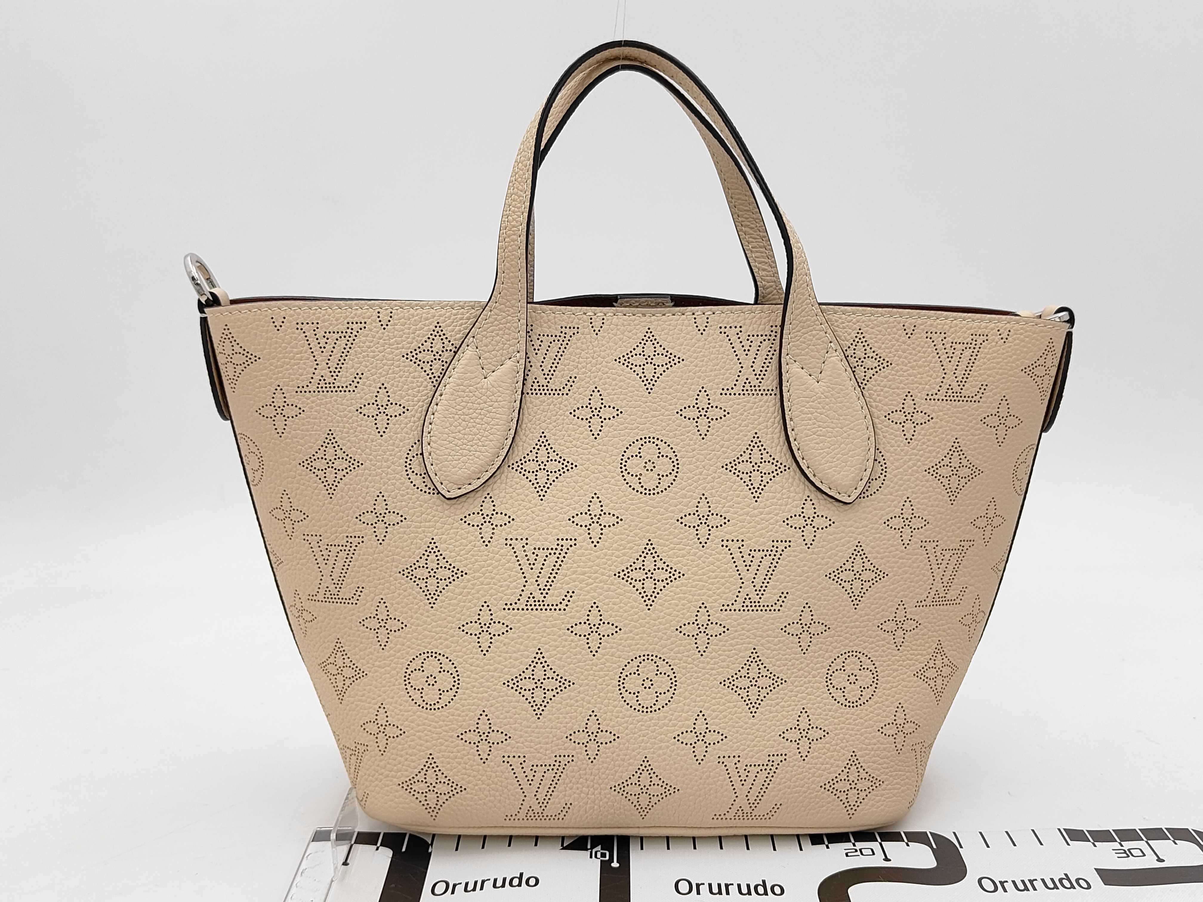 Mahina M21909 Blossom PM Tote Bag — view 2