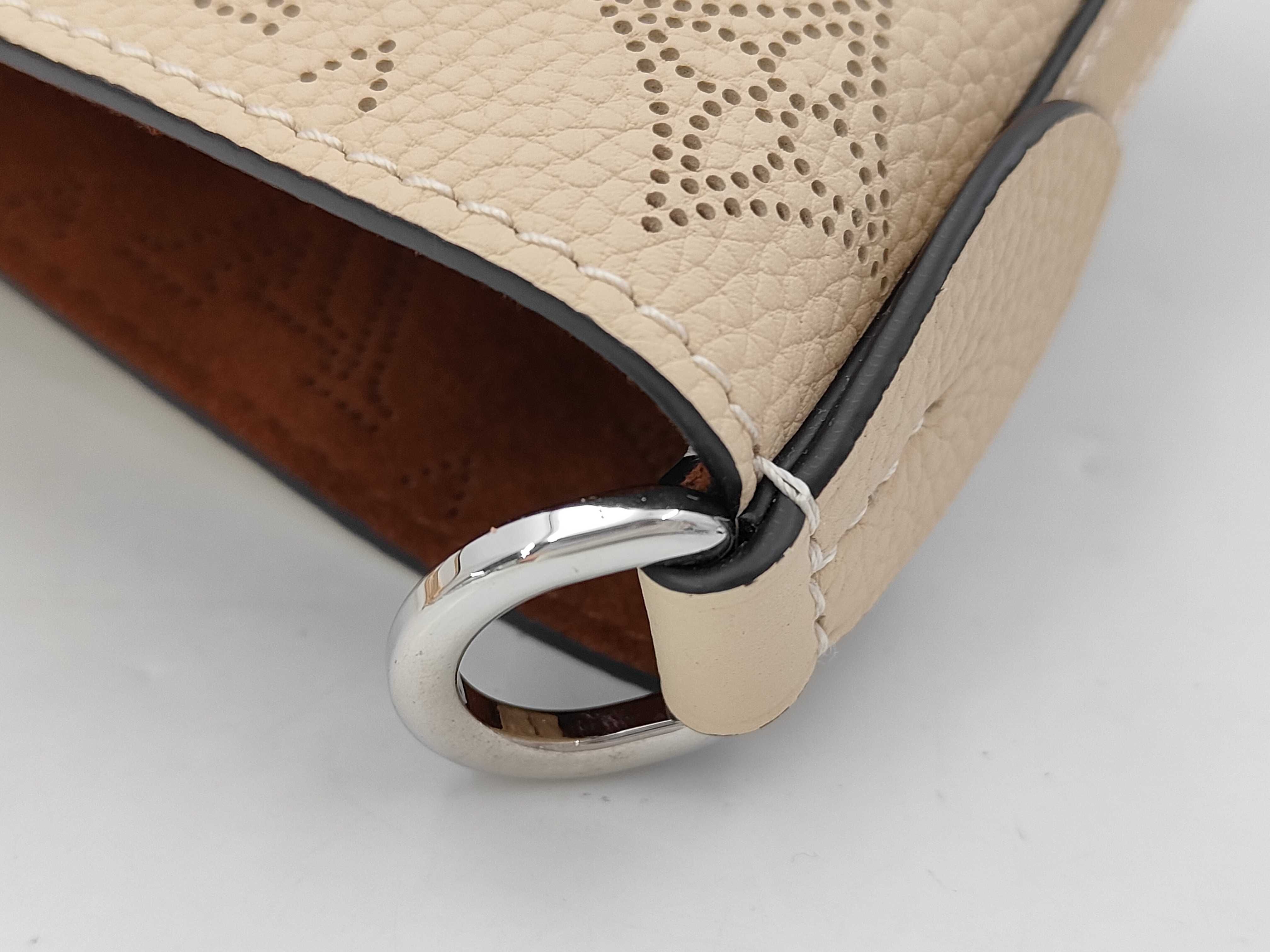 Mahina M21909 Blossom PM Tote Bag — view 10