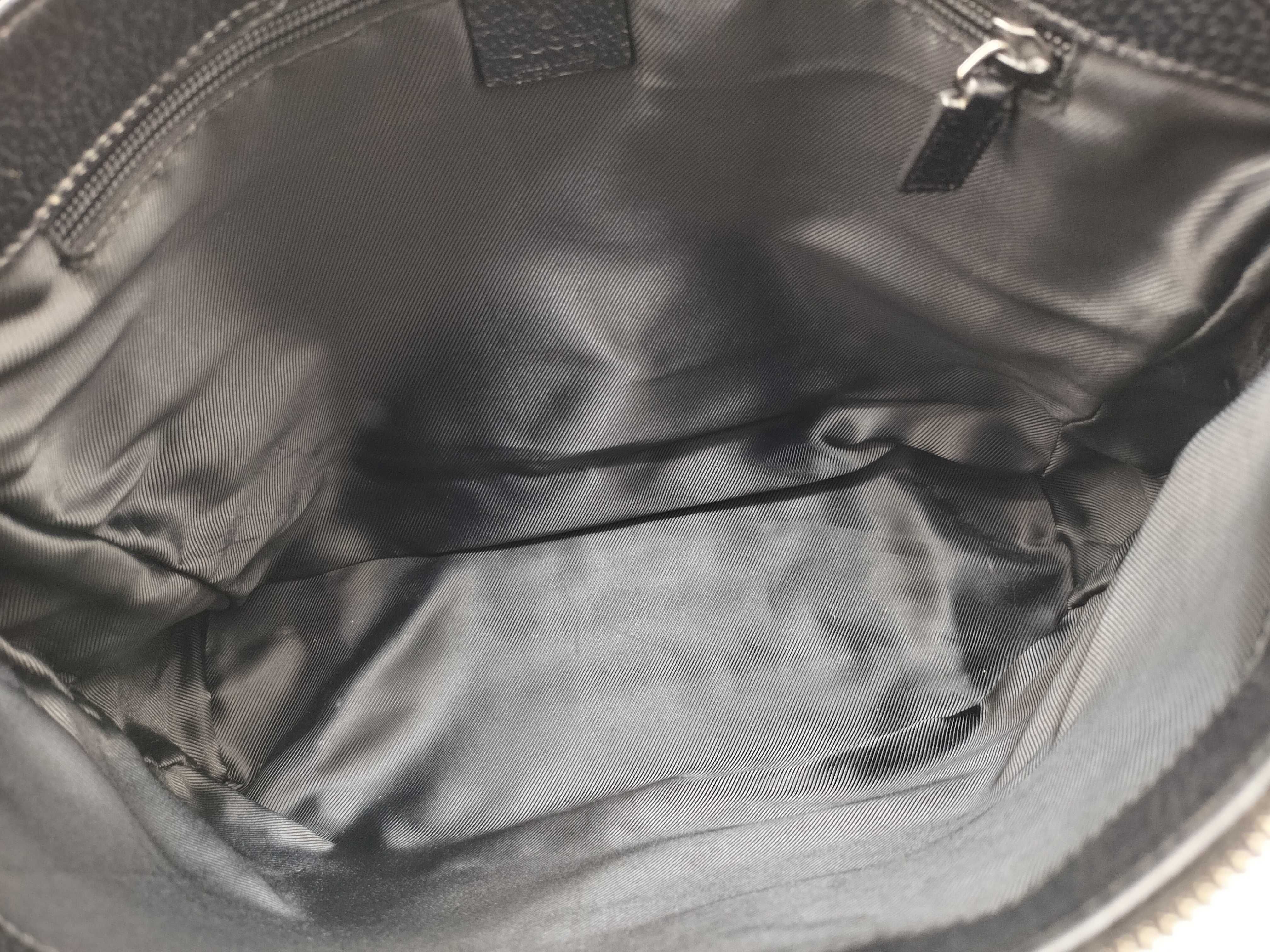 GG Canvas Shoulder Bag (Canvas x Leather) — view 12
