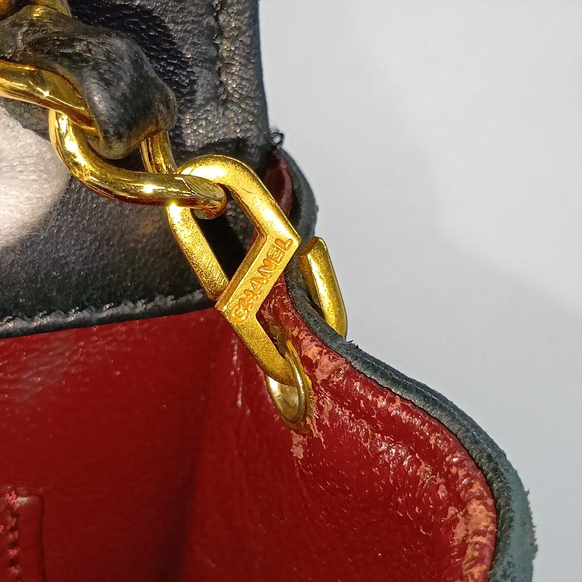 Matelassé Lambskin Single Flap Single Chain Bag, Push Lock, Black with Gold Hardware, 0980299 (Serial Number in the 0s) — view 13