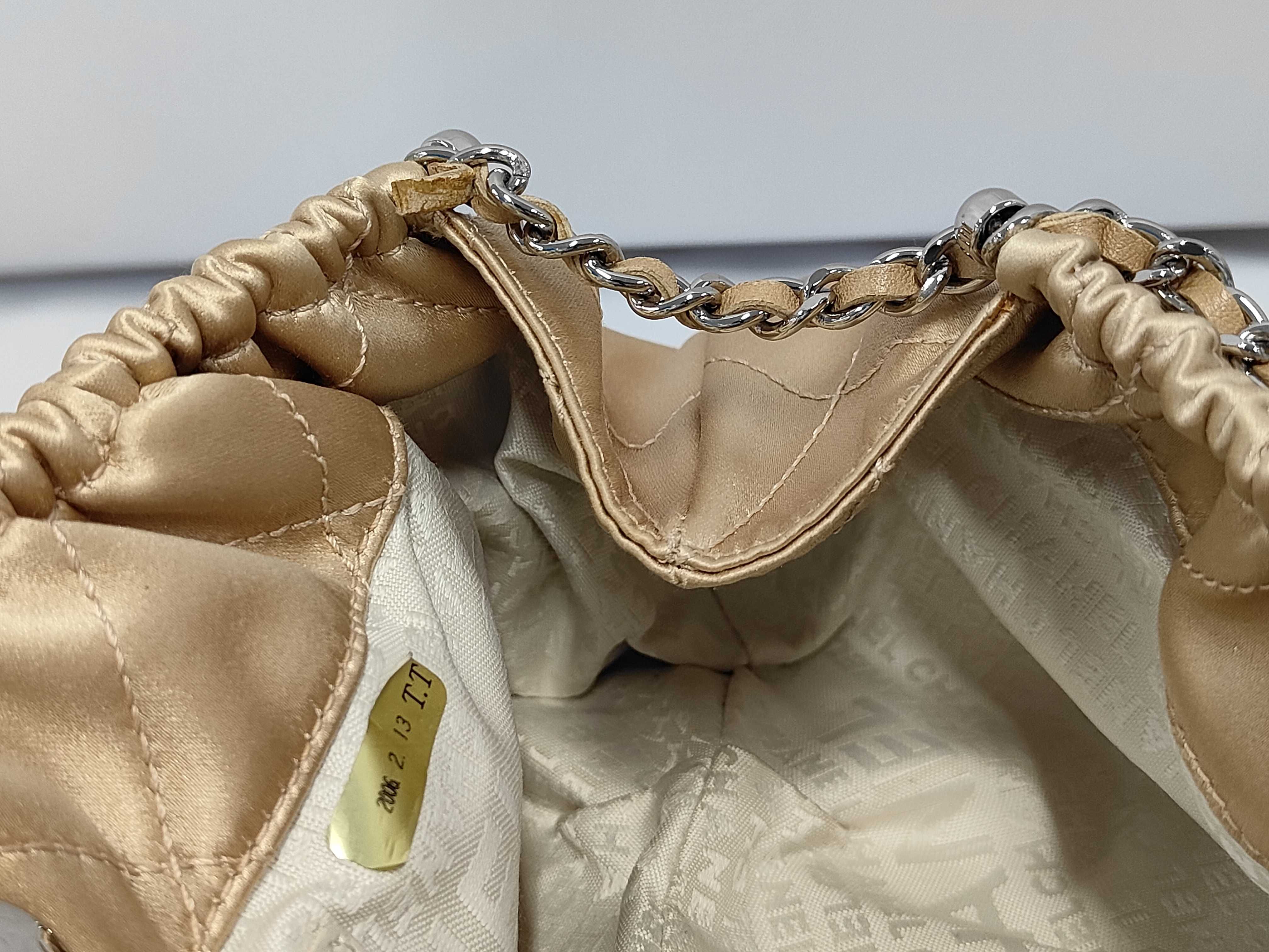 handbag — view 11