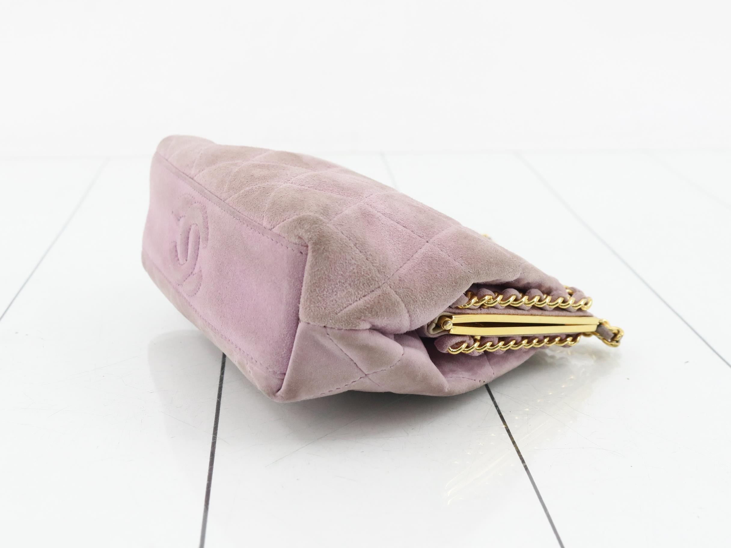 Matelassé coin purse shoulder bag — view 6
