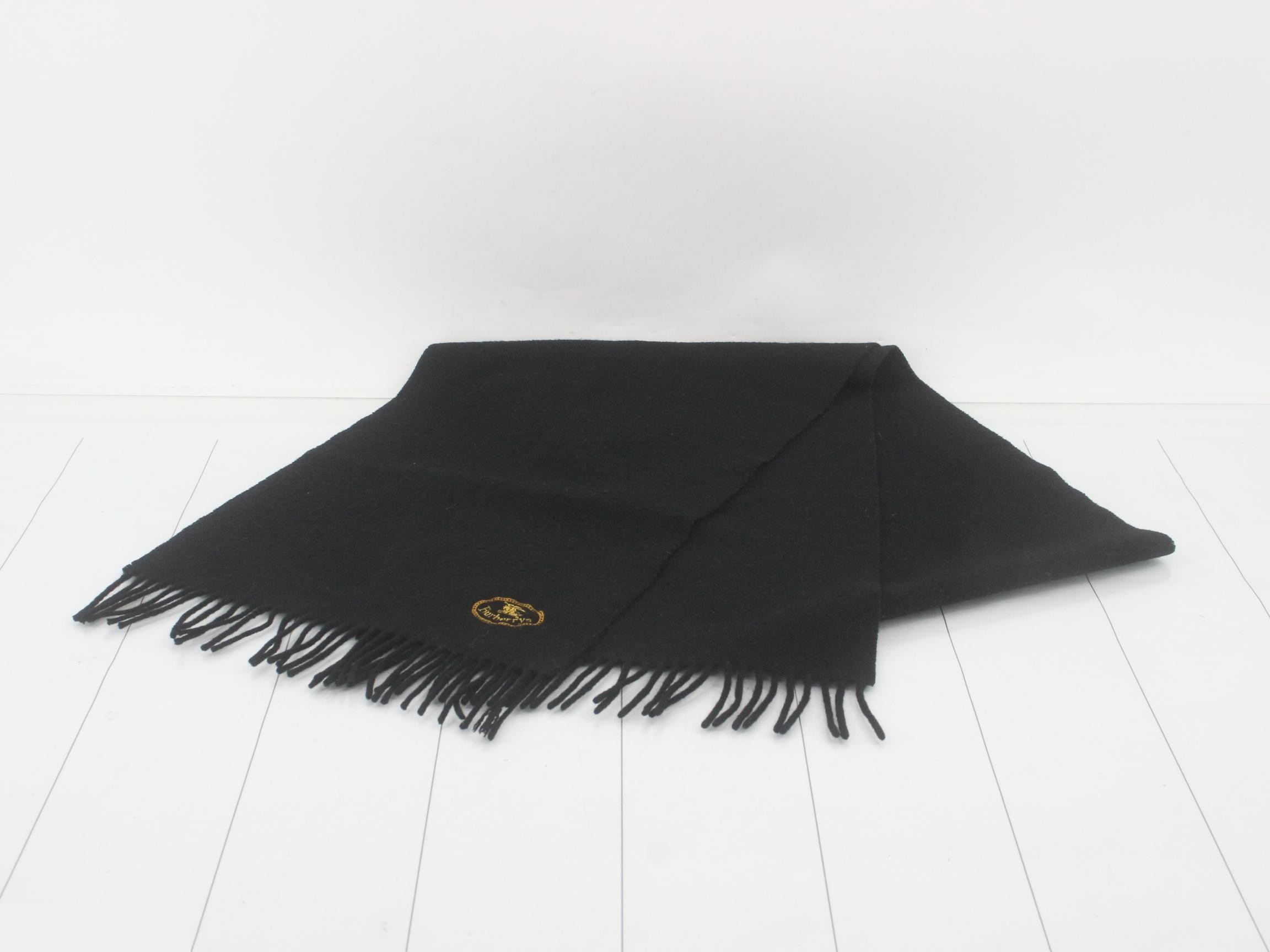 Scarf, black — view 2
