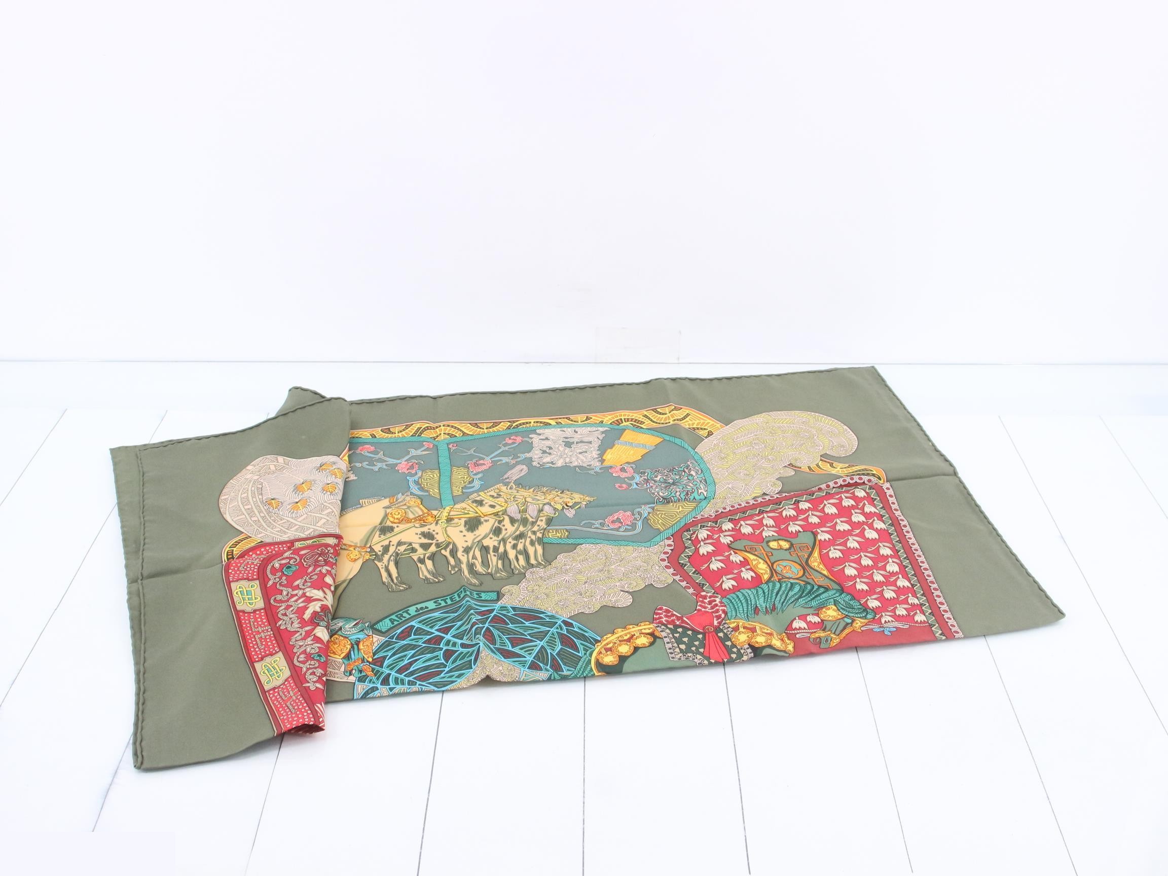 9544 Hermes Scarf — view 3