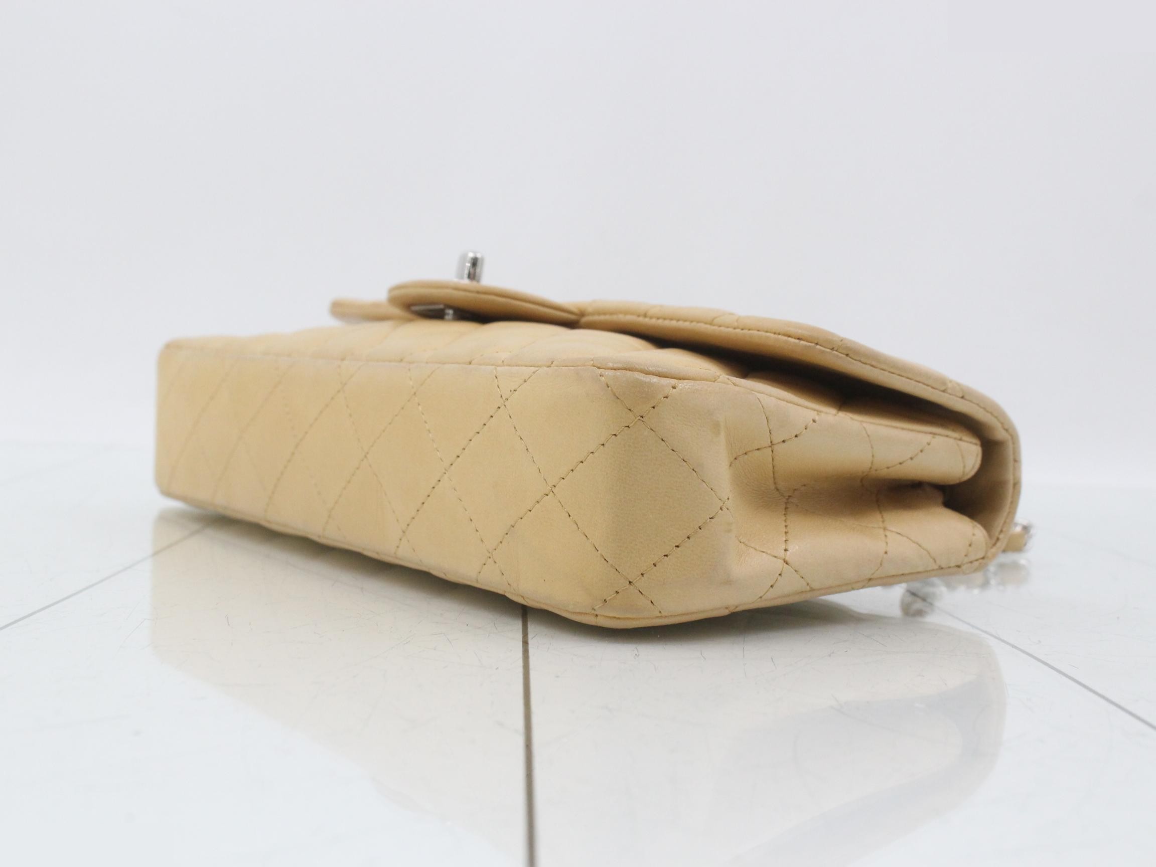 Matelassé chain shoulder bag, beige, number 9 series. — view 6
